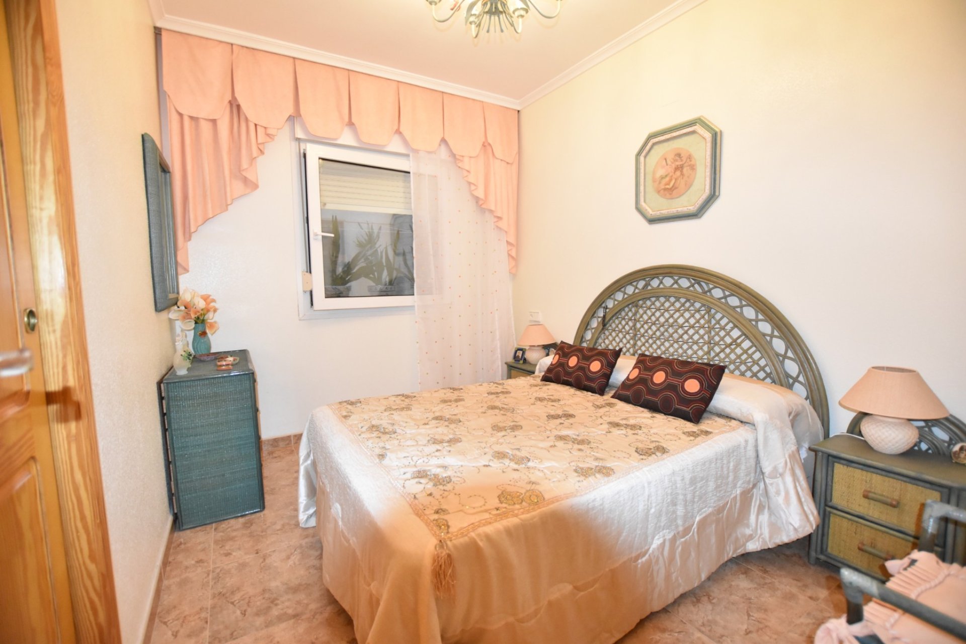 Resale - Apartment / flat -
Torrevieja - Torre La Mata