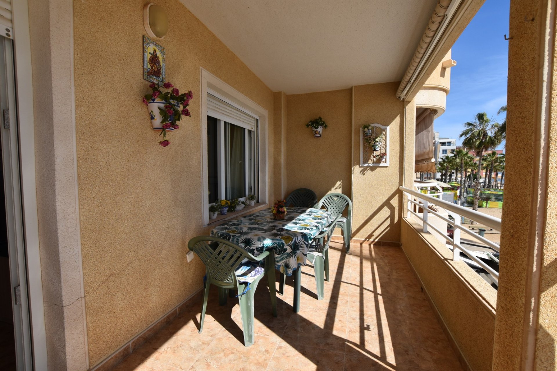 Resale - Apartment / flat -
Torrevieja - Torre La Mata