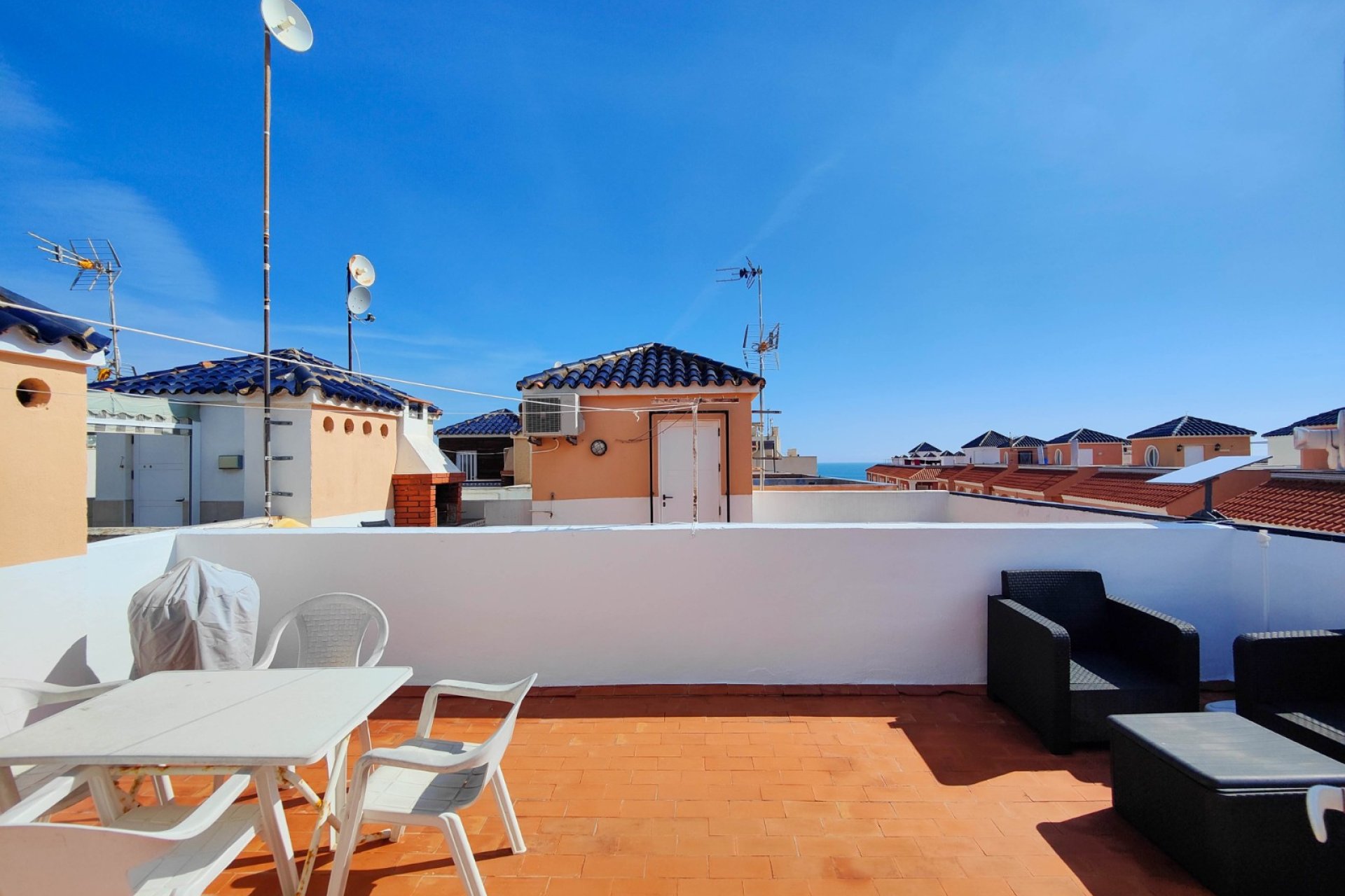 Resale - Apartment / flat -
Torrevieja - Torre La Mata