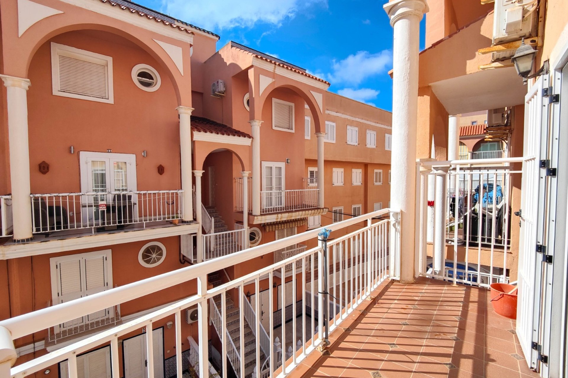 Resale - Apartment / flat -
Torrevieja - Torre La Mata