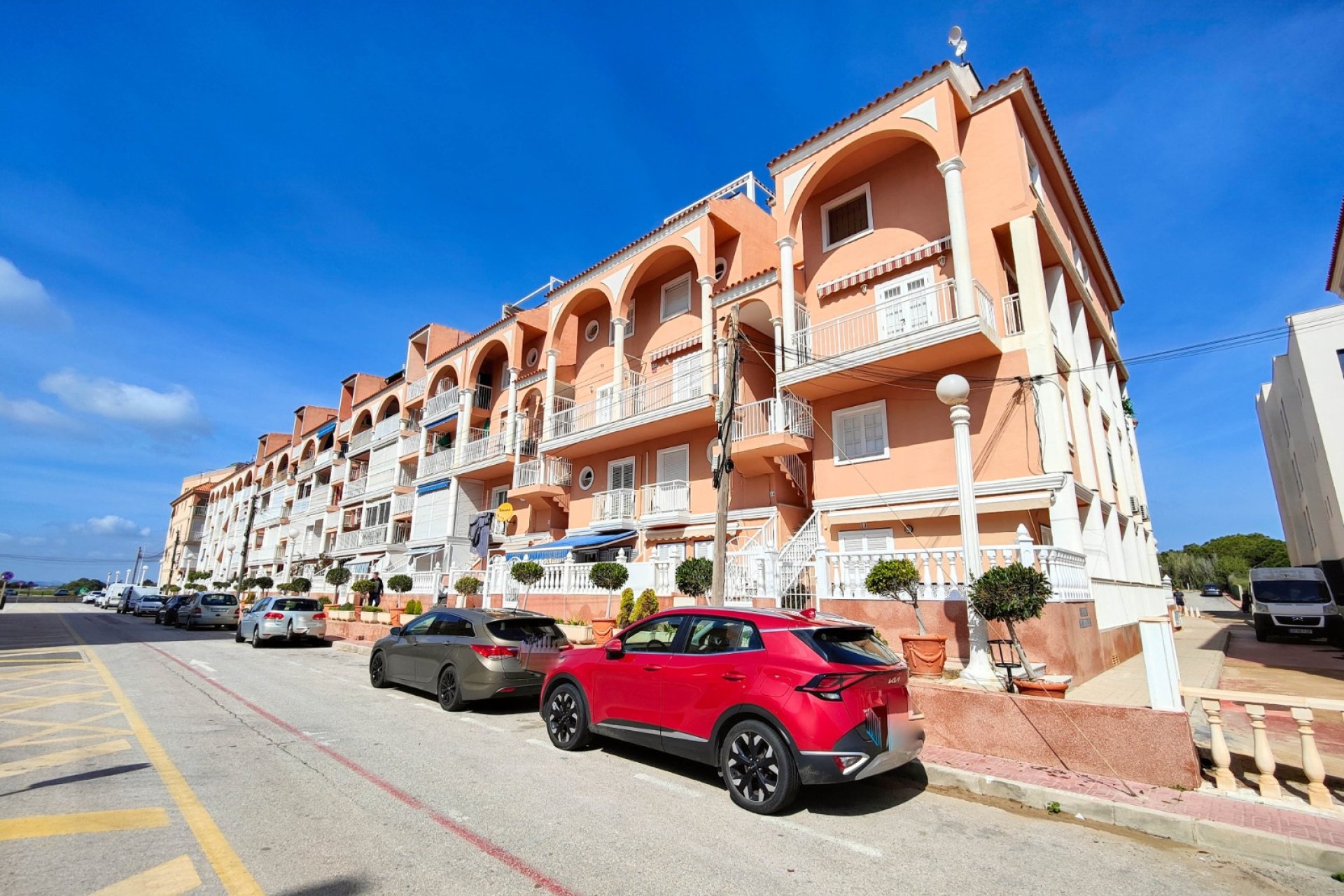 Resale - Apartment / flat -
Torrevieja - Torre La Mata