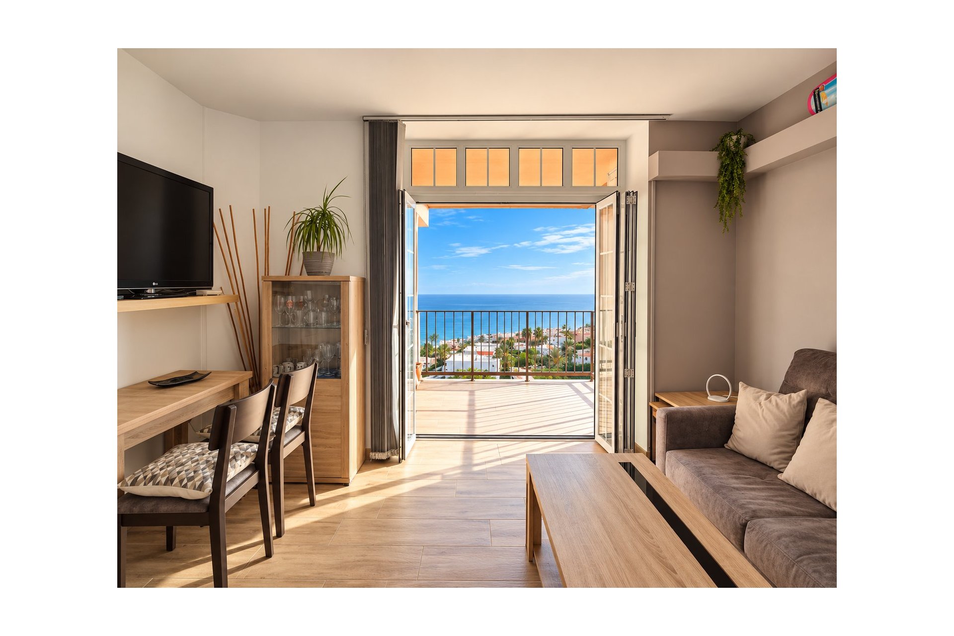 Resale - Apartment / flat -
Torrevieja - Torre La Mata
