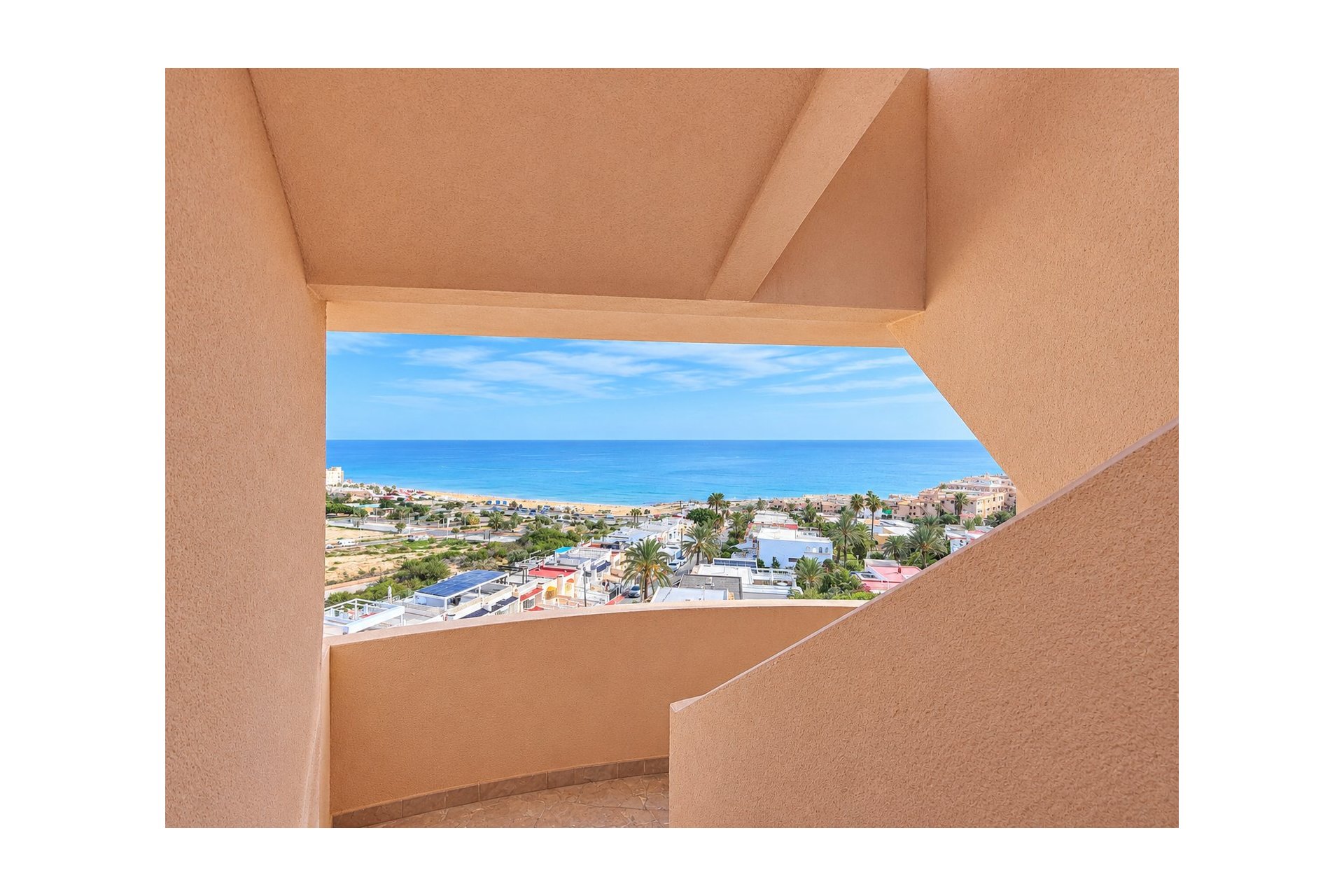 Resale - Apartment / flat -
Torrevieja - Torre La Mata