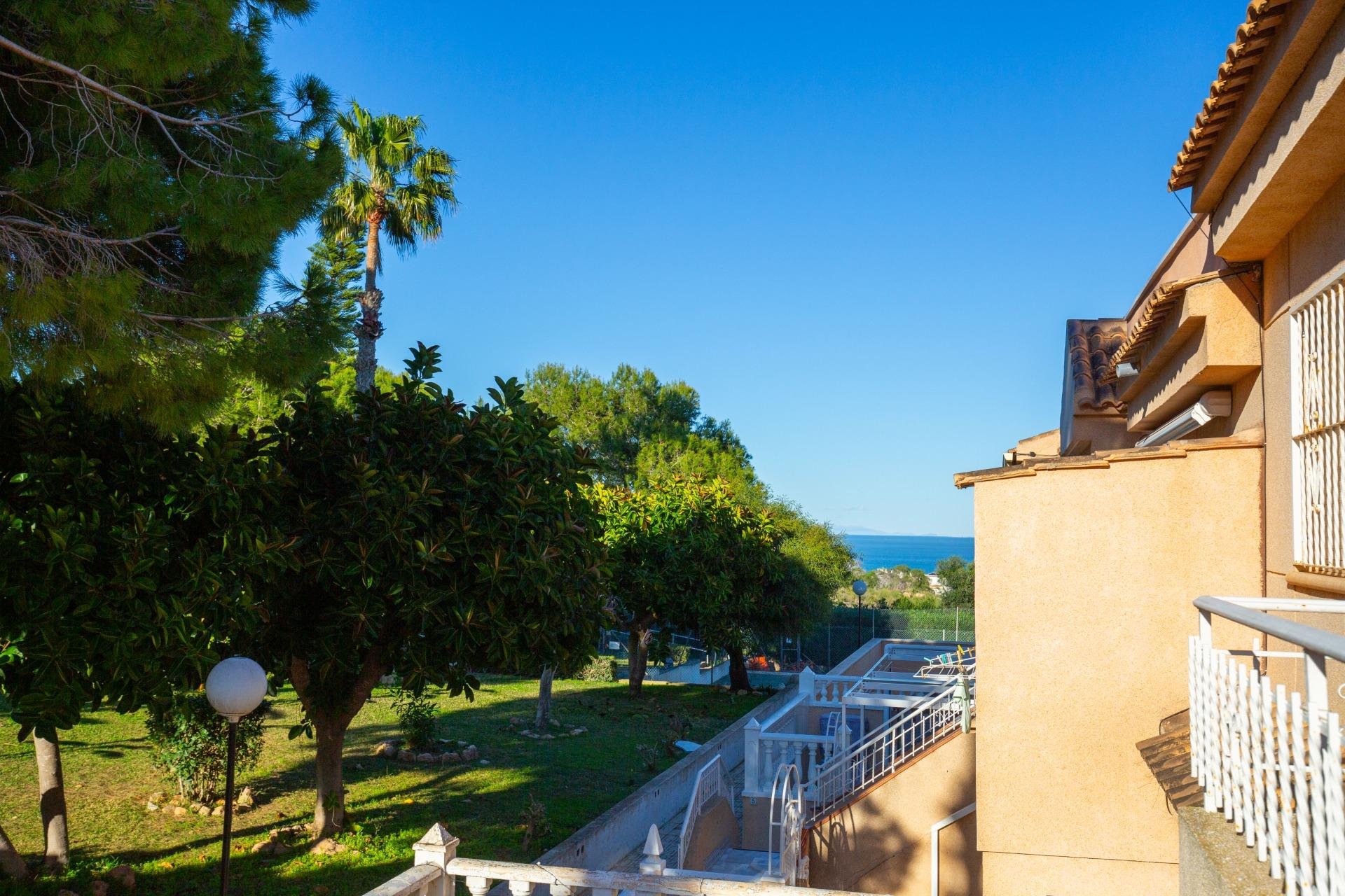 Resale - Apartment / flat -
Torrevieja - Torreblanca