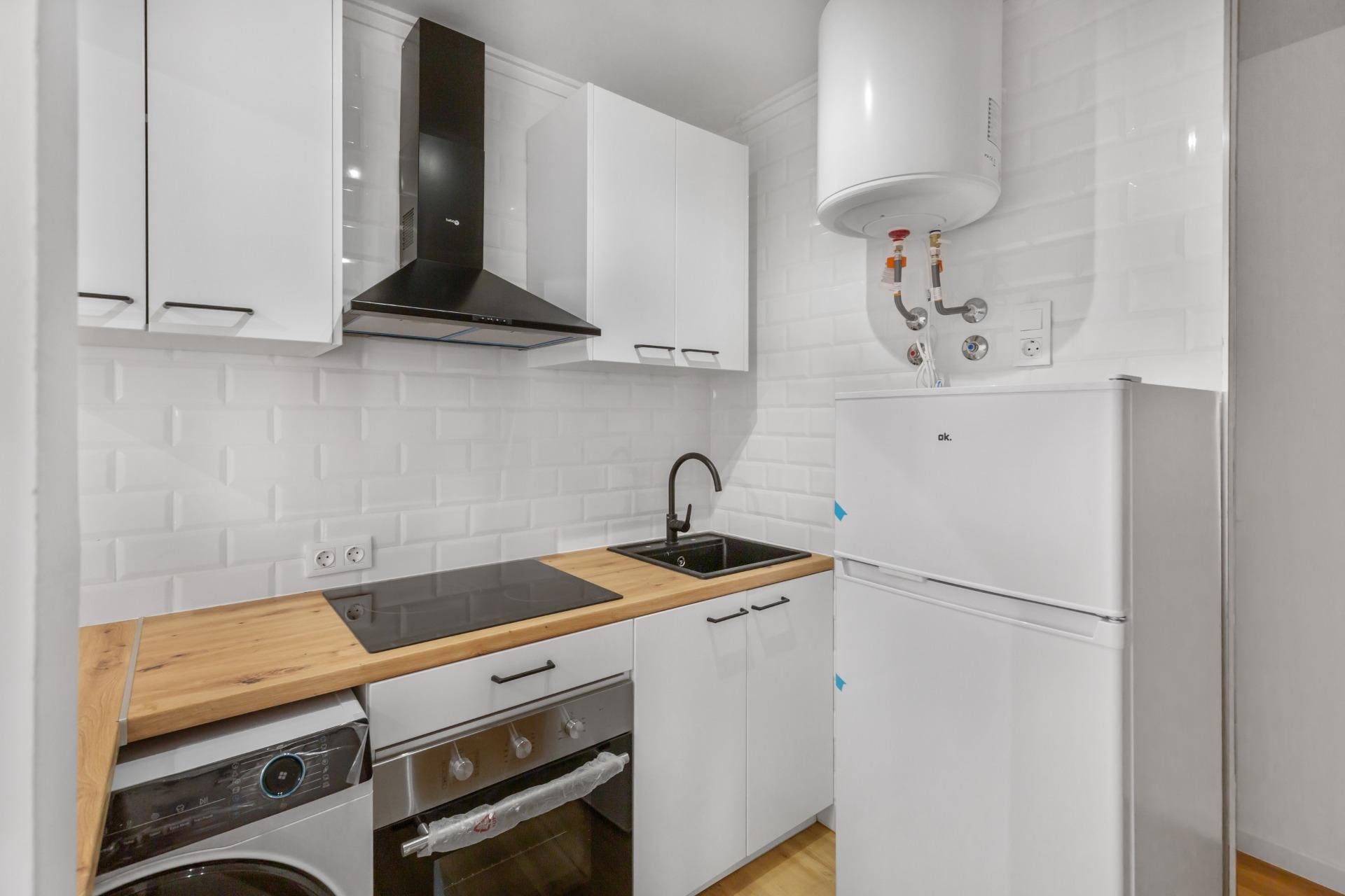 Resale - Apartment / flat -
Torrevieja - Torreblanca