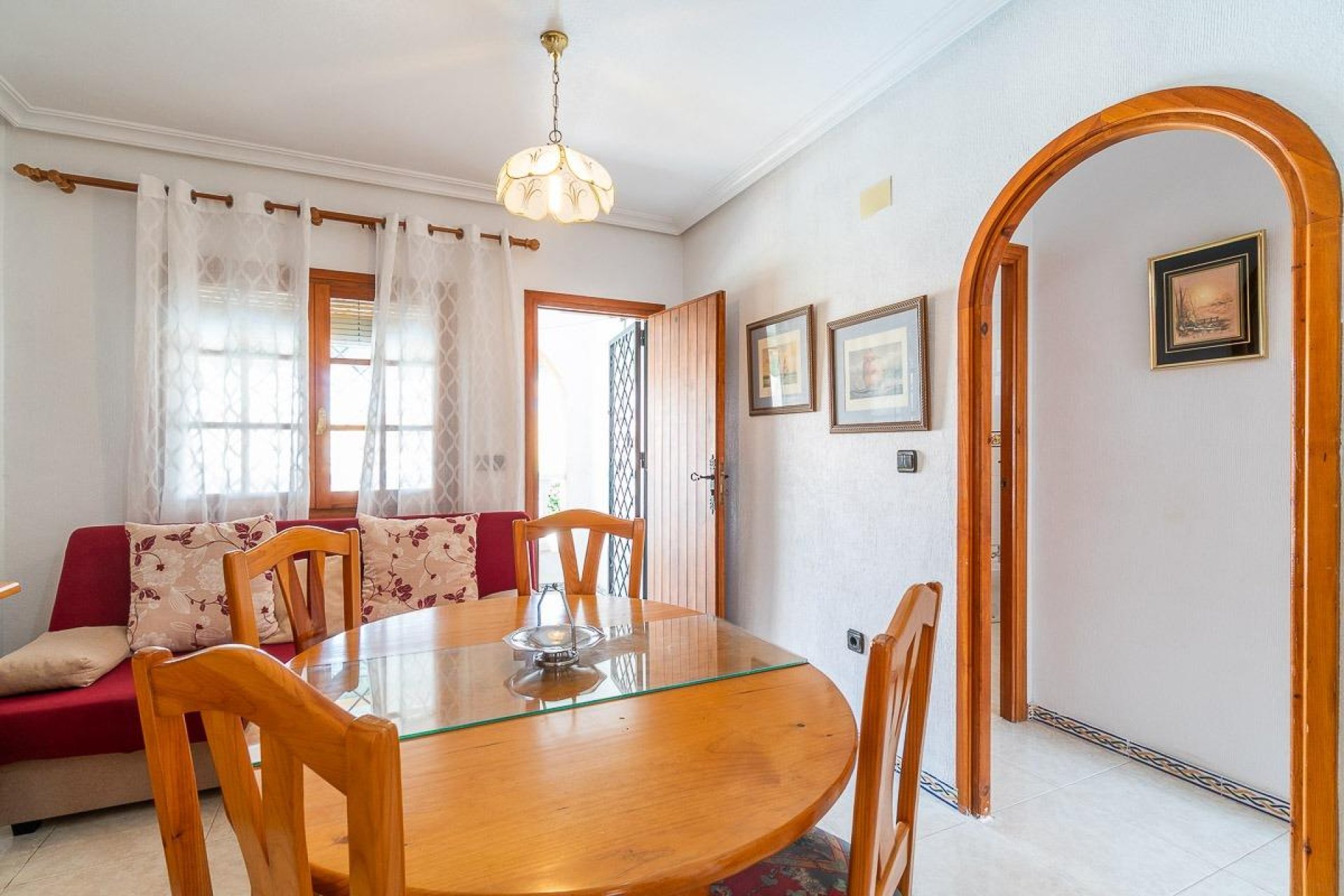 Resale - Apartment / flat -
Torrevieja - Torreblanca