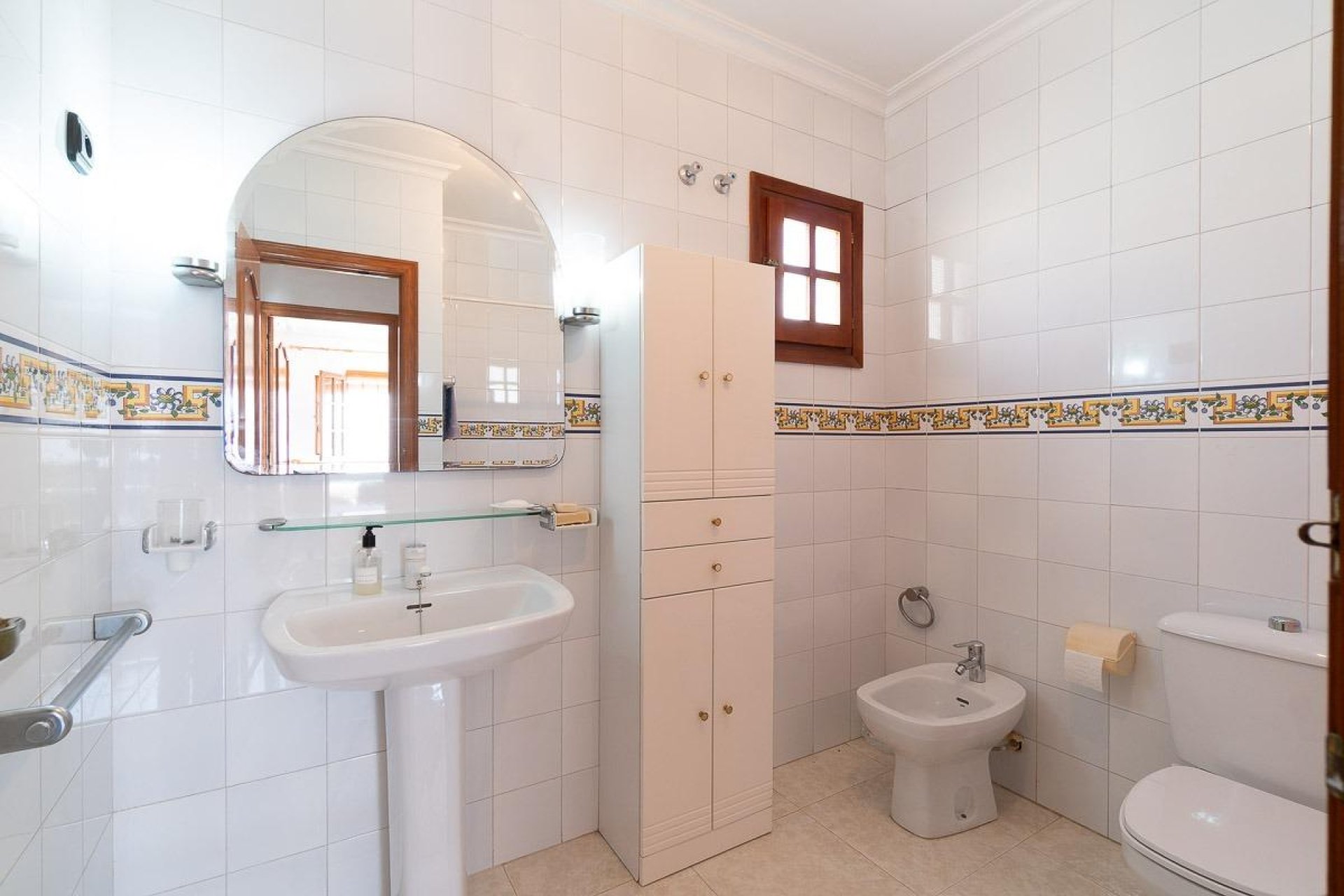Resale - Apartment / flat -
Torrevieja - Torreblanca