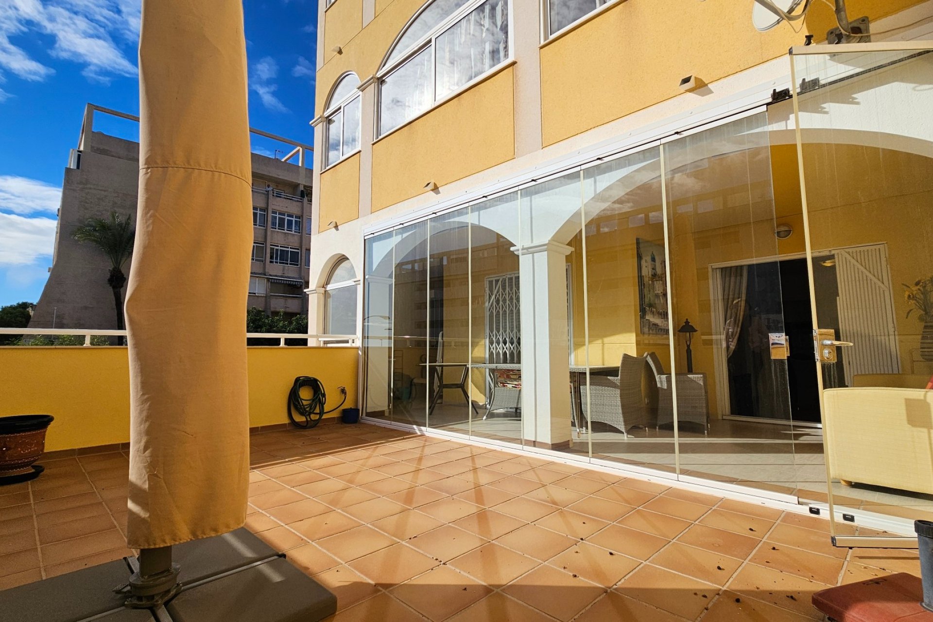 Resale - Apartment / flat -
Torrevieja - Torreblanca