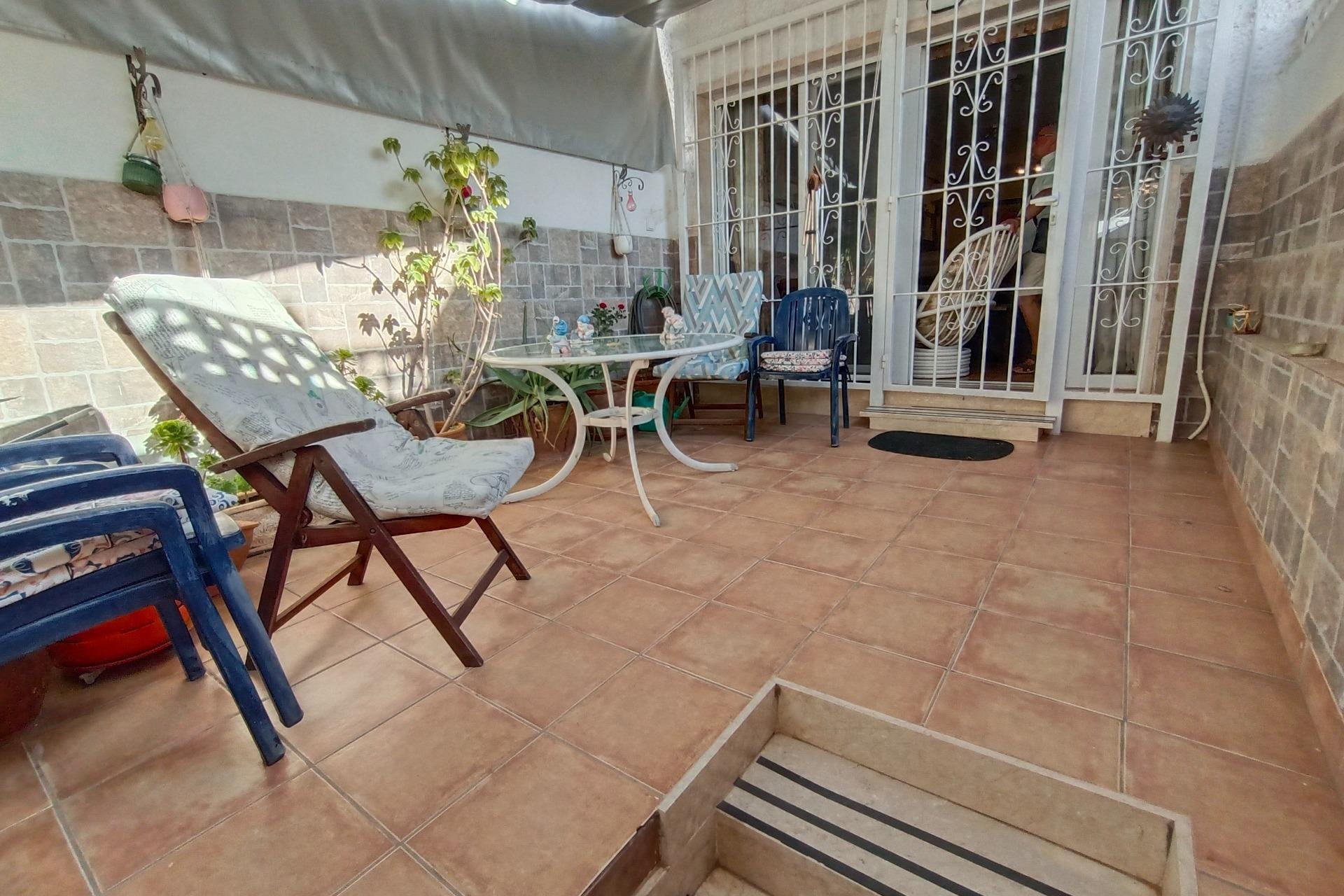 Resale - Apartment / flat -
Torrevieja - Torreblanca