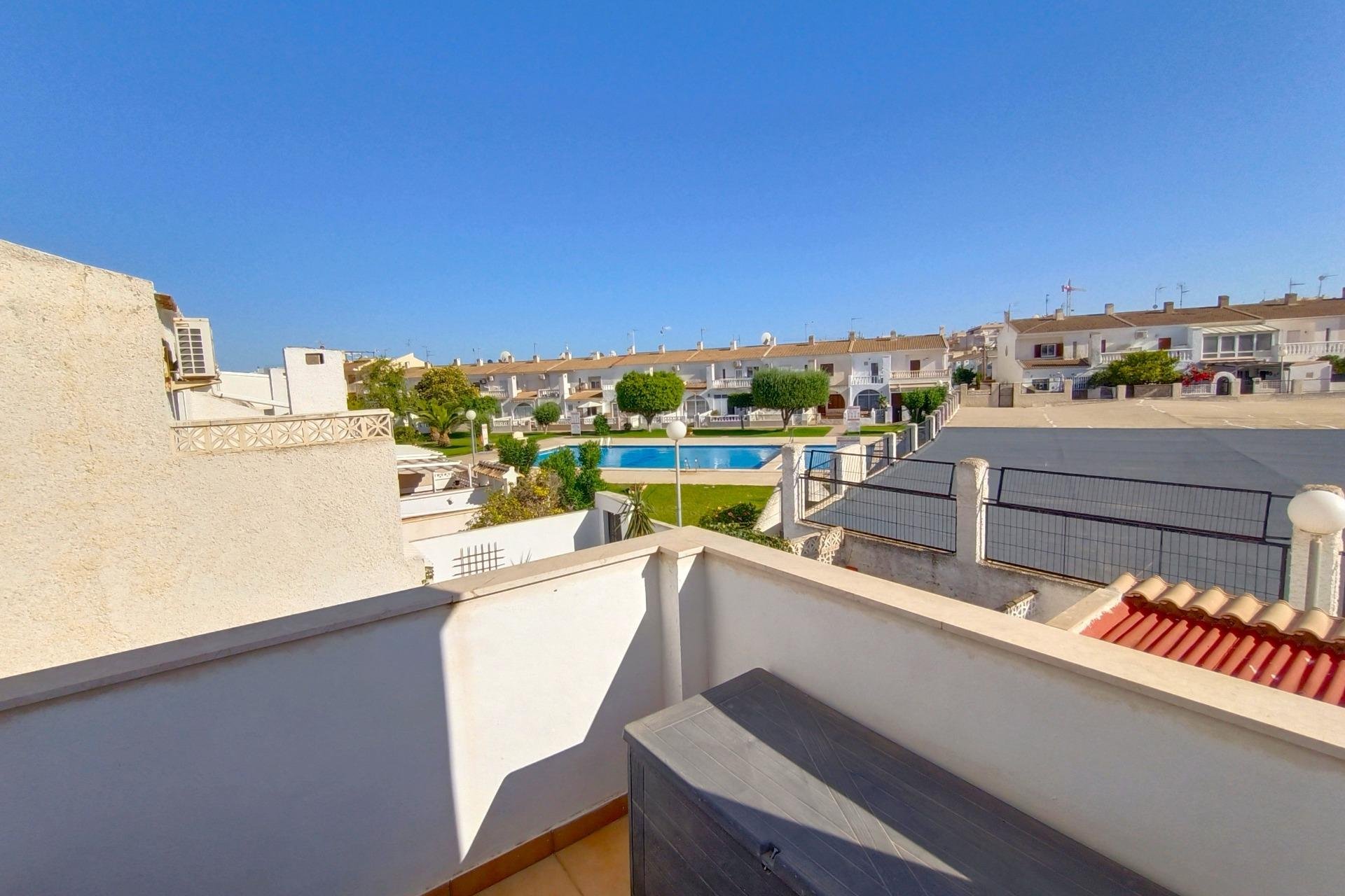 Resale - Apartment / flat -
Torrevieja - Torreblanca