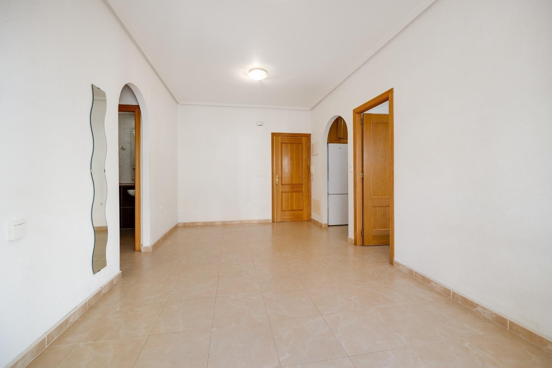 Resale - Apartment / flat -
Torrevieja - Torreblanca