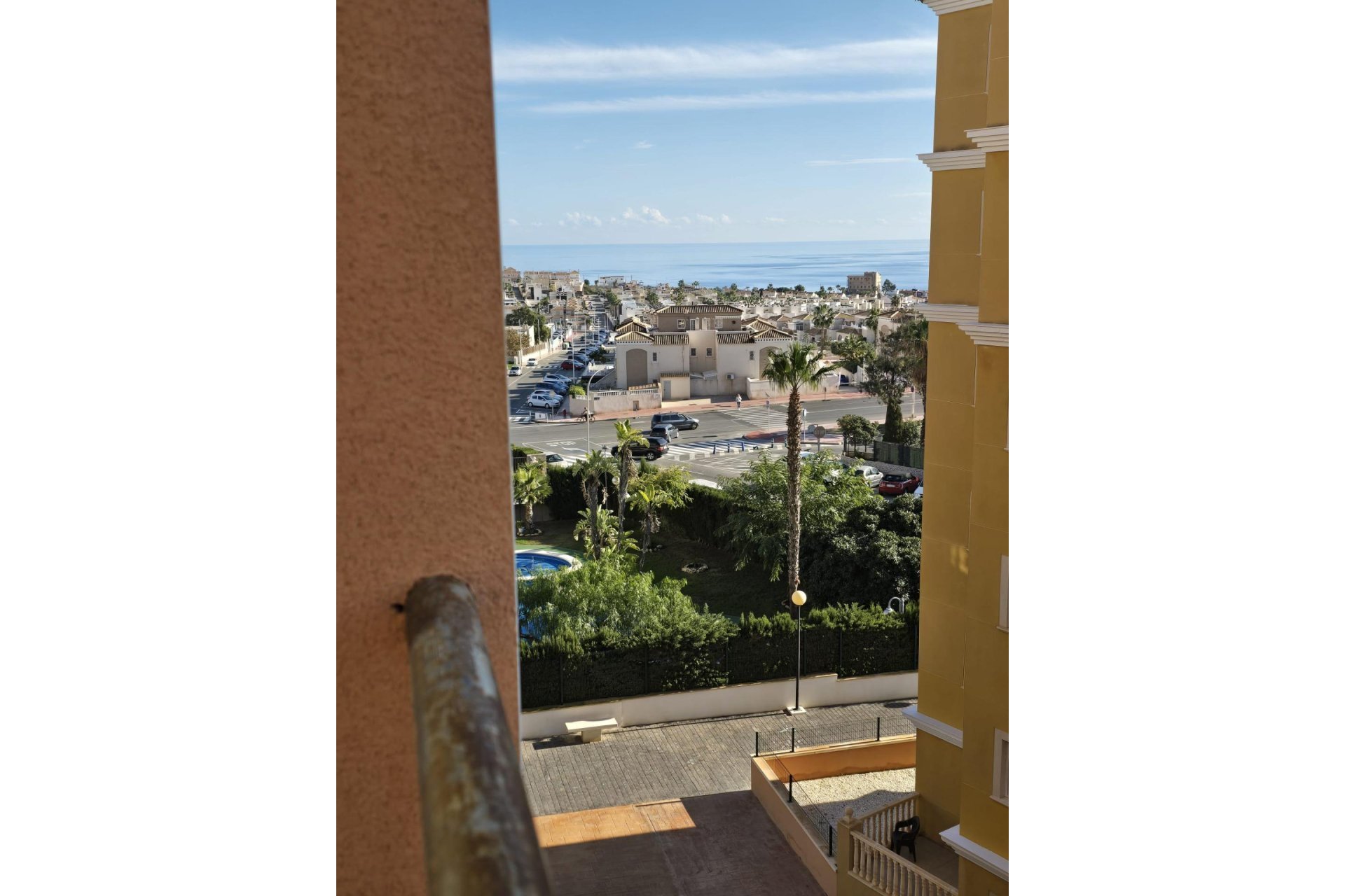 Resale - Apartment / flat -
Torrevieja - Torreblanca