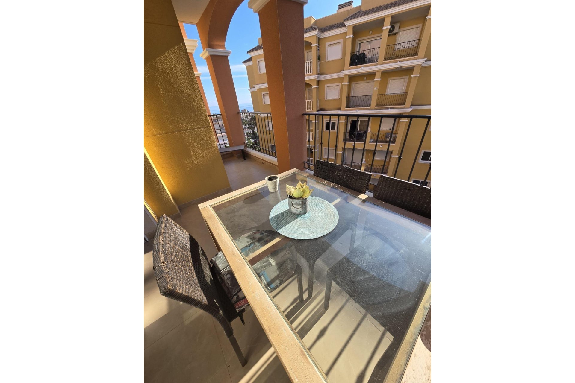 Resale - Apartment / flat -
Torrevieja - Torreblanca