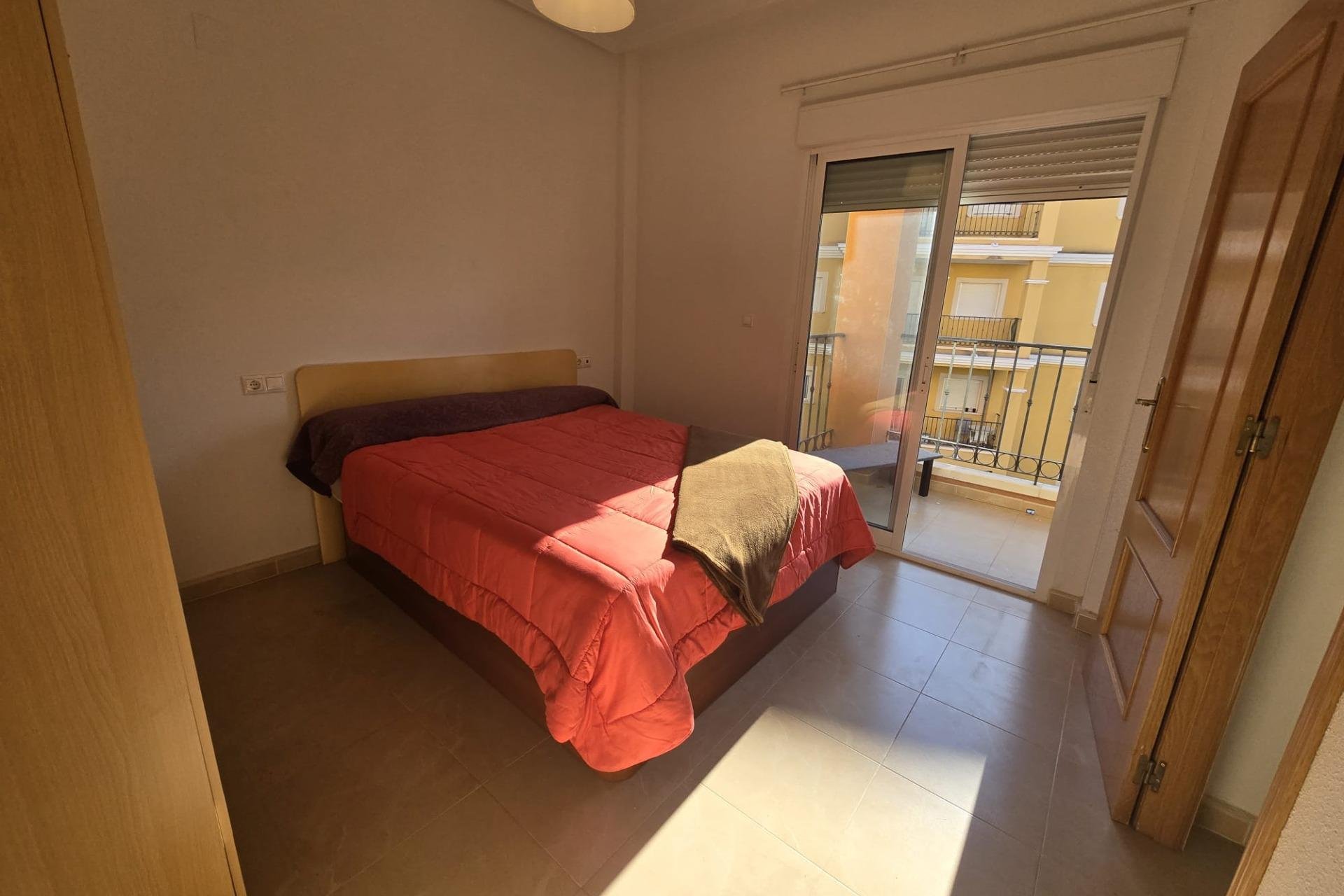 Resale - Apartment / flat -
Torrevieja - Torreblanca