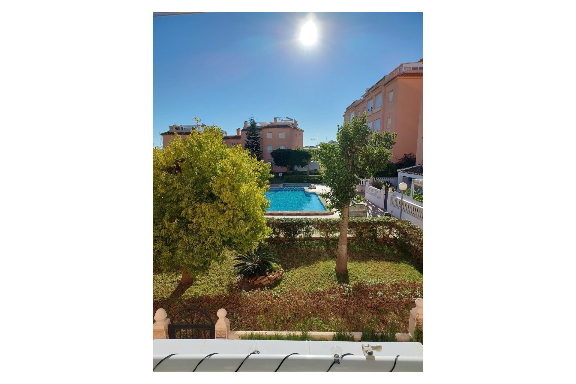 Resale - Apartment / flat -
Torrevieja - Torreblanca