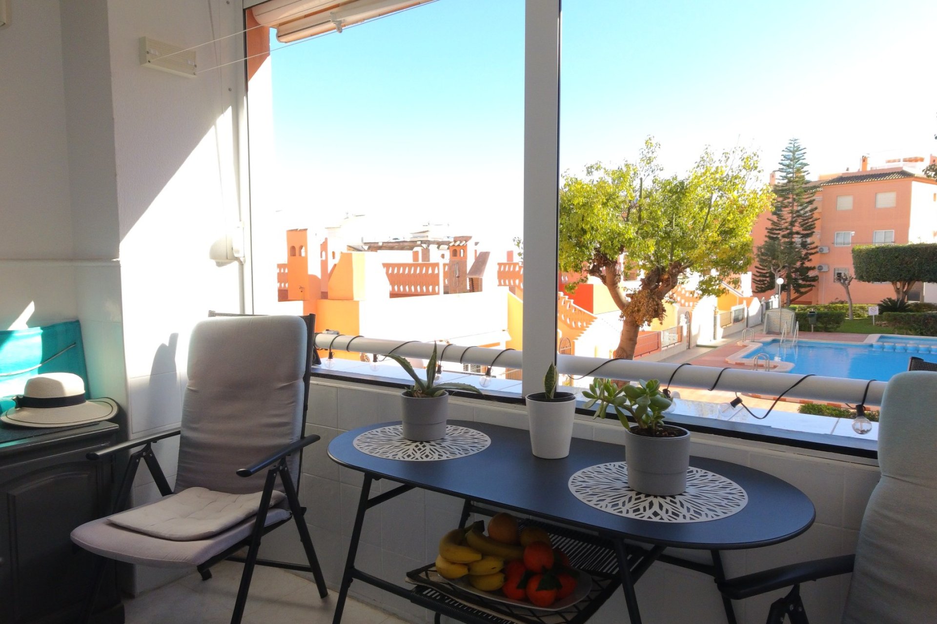 Resale - Apartment / flat -
Torrevieja - Torreblanca