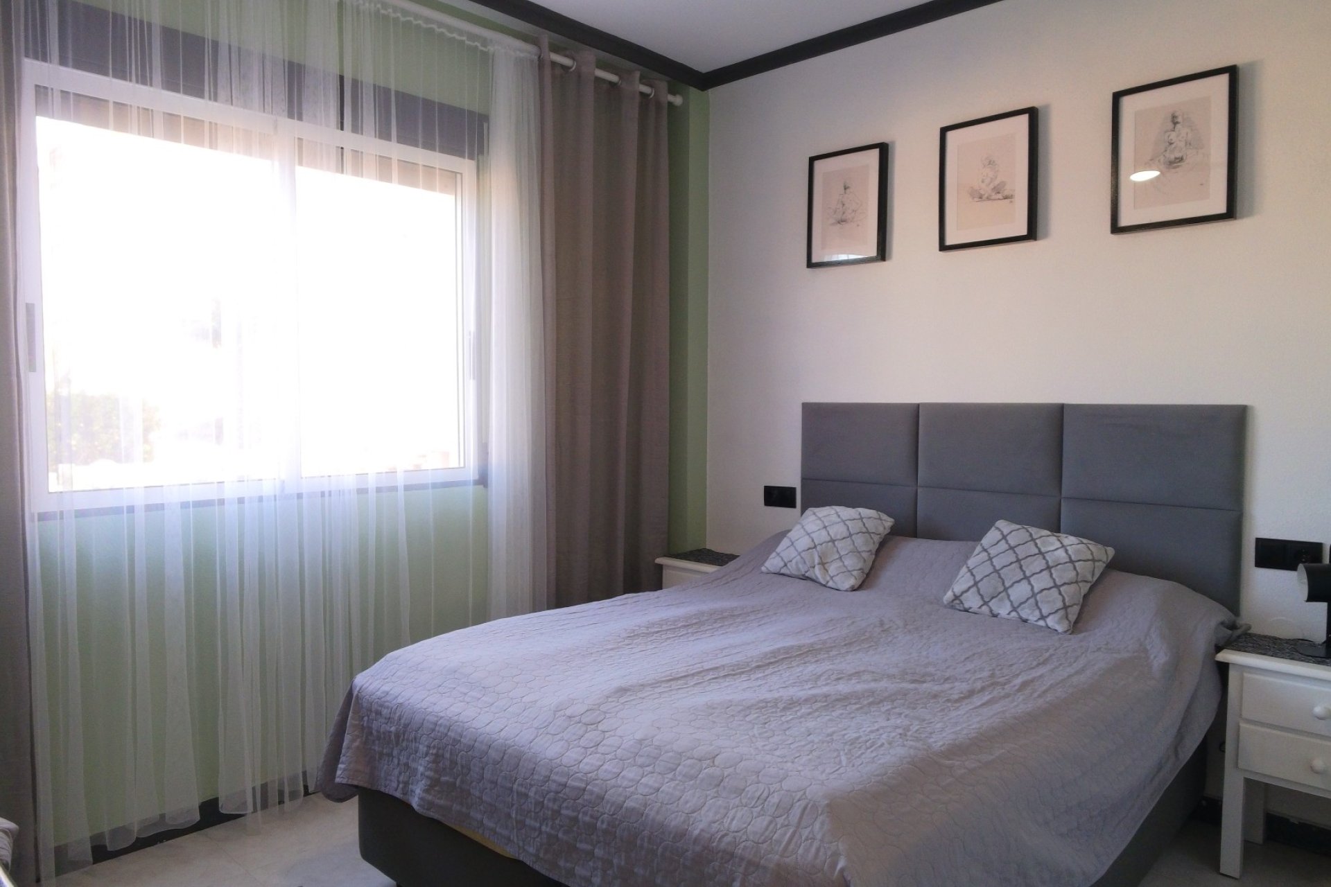 Resale - Apartment / flat -
Torrevieja - Torreblanca