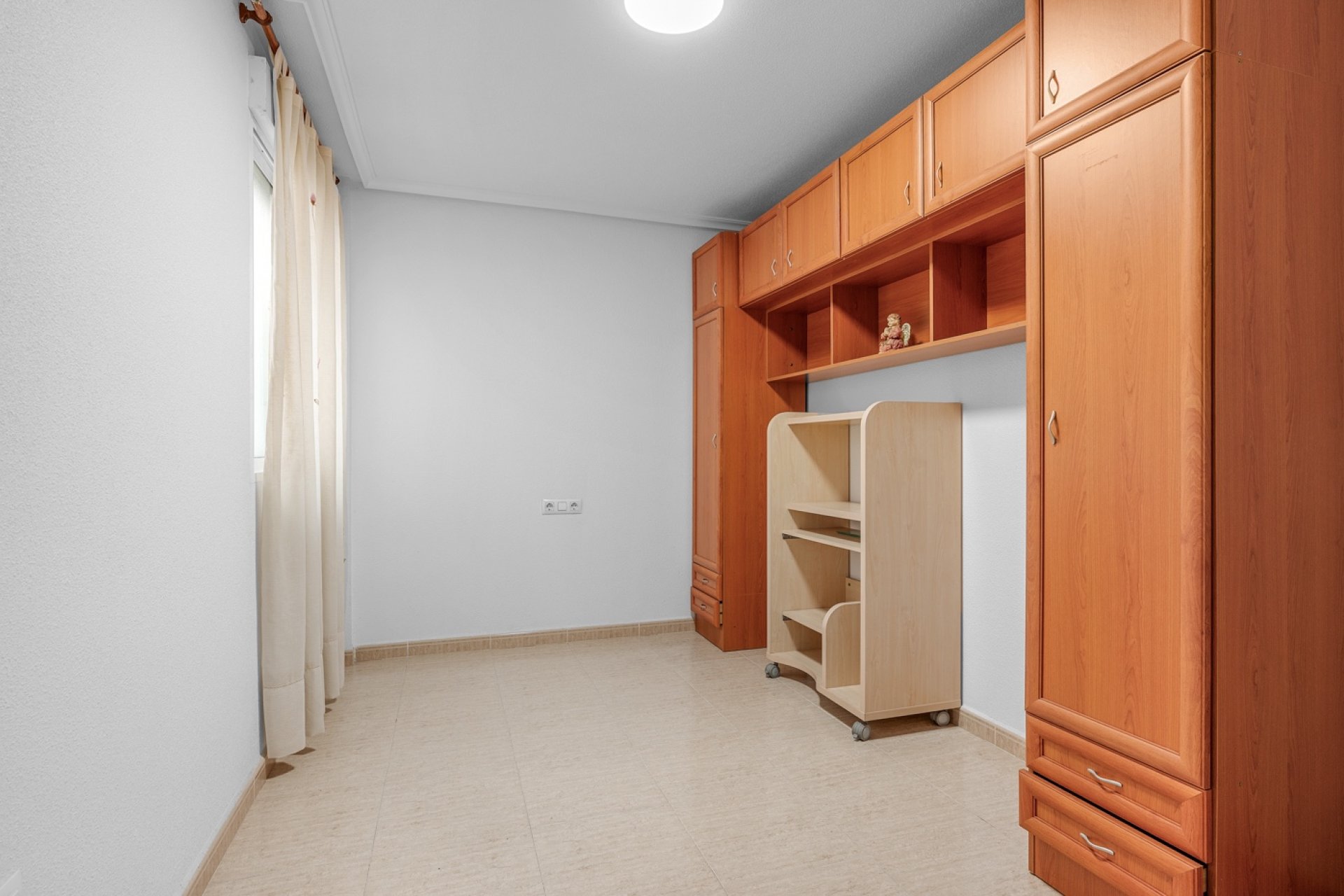 Resale - Apartment / flat -
Torrevieja - Torrevieja - Centre