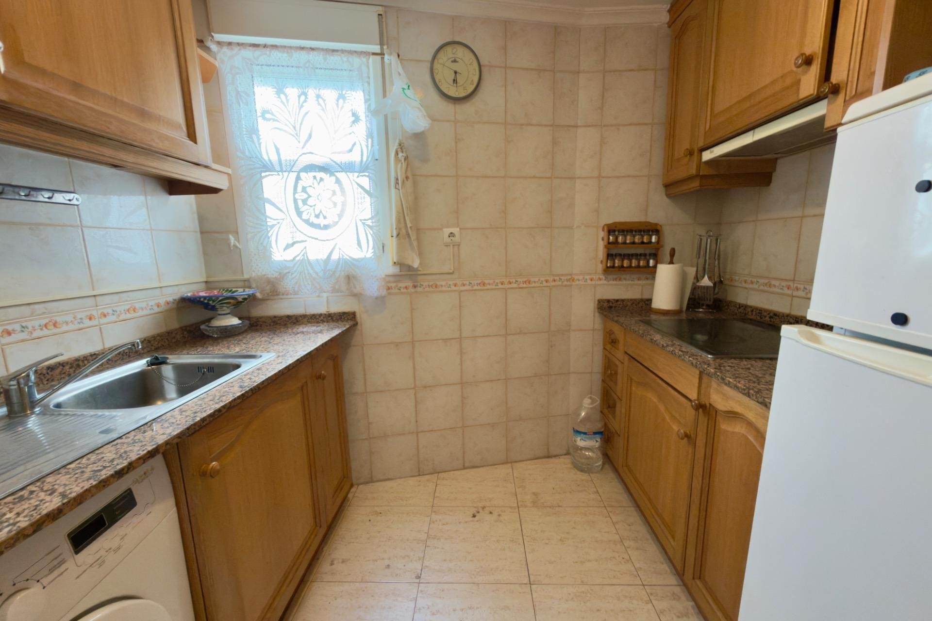 Resale - Apartment / flat -
Torrevieja - Torrevieja - Centre