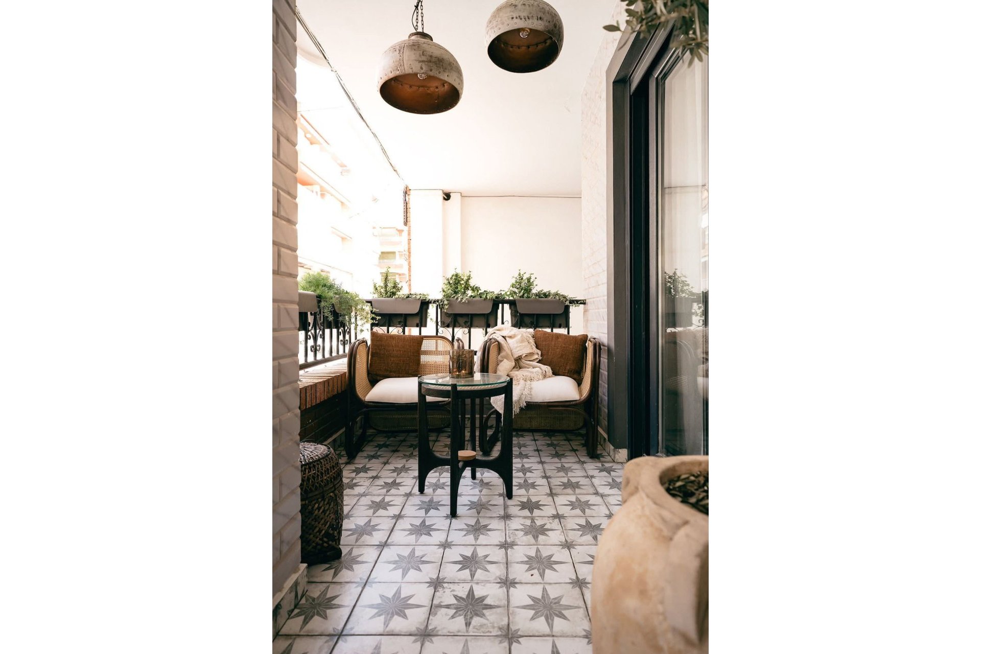 Resale - Apartment / flat -
Torrevieja - Torrevieja - Centre