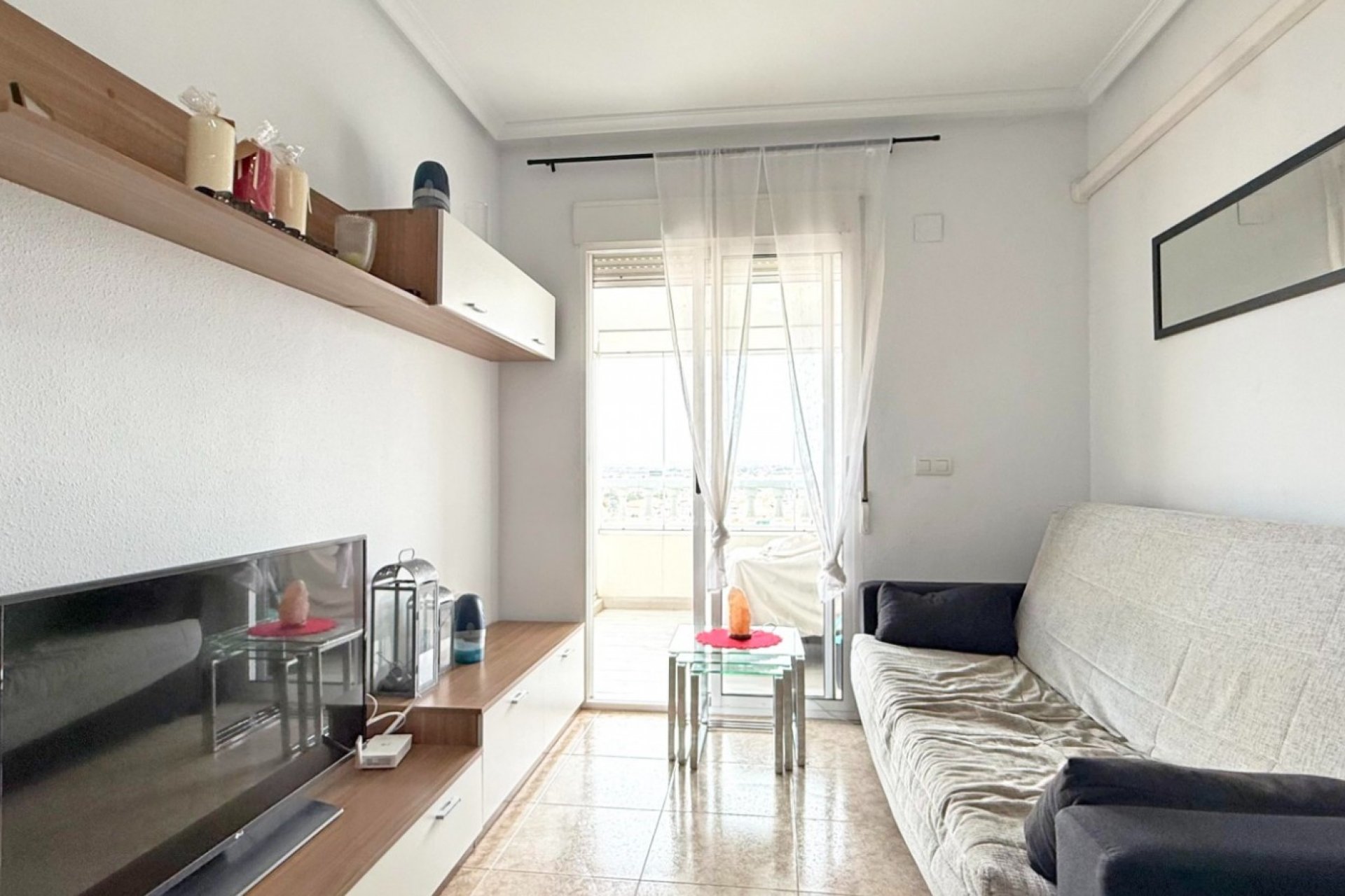 Resale - Apartment / flat -
Torrevieja - Torrevieja - Centre