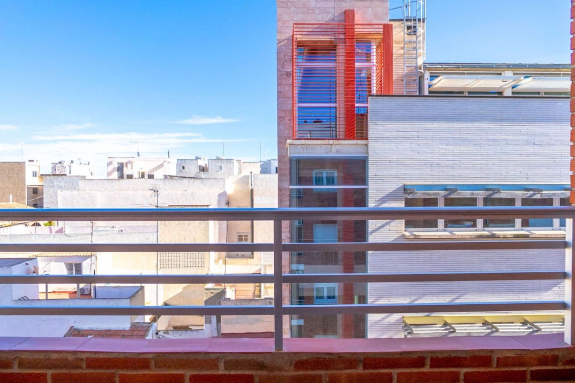 Resale - Apartment / flat -
Torrevieja - Torrevieja - Centre
