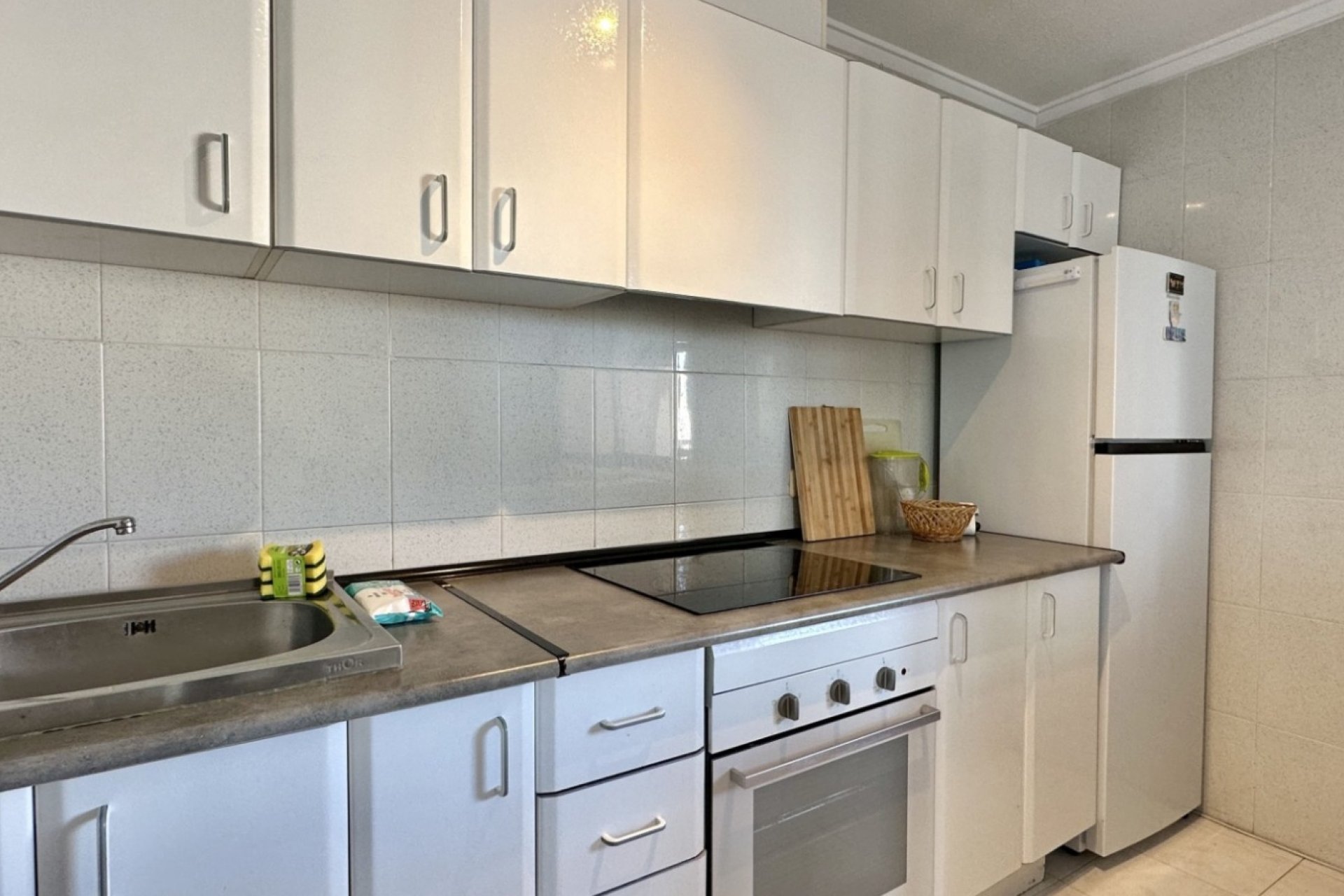 Resale - Apartment / flat -
Torrevieja - Torrevieja - Centre