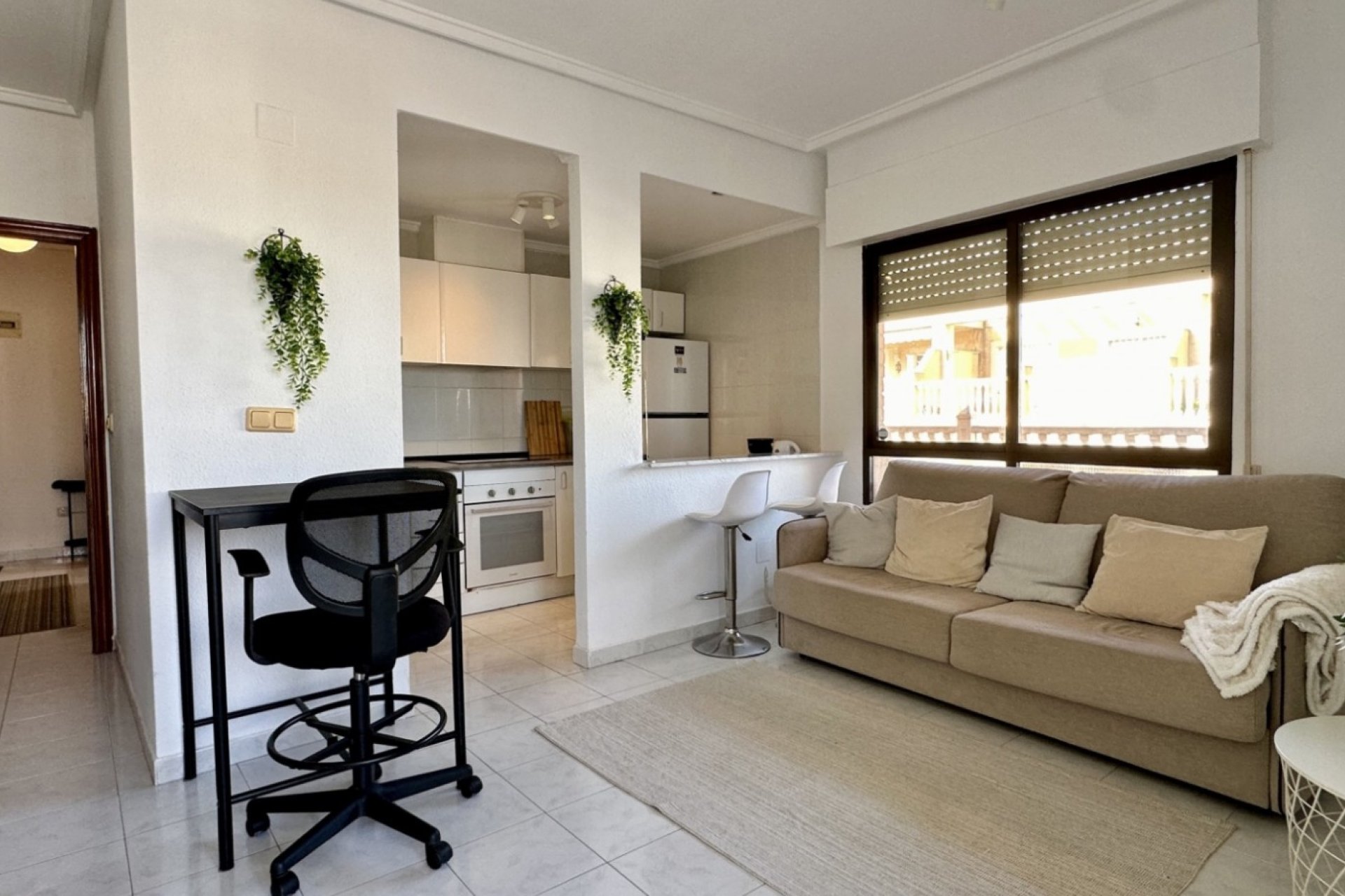 Resale - Apartment / flat -
Torrevieja - Torrevieja - Centre