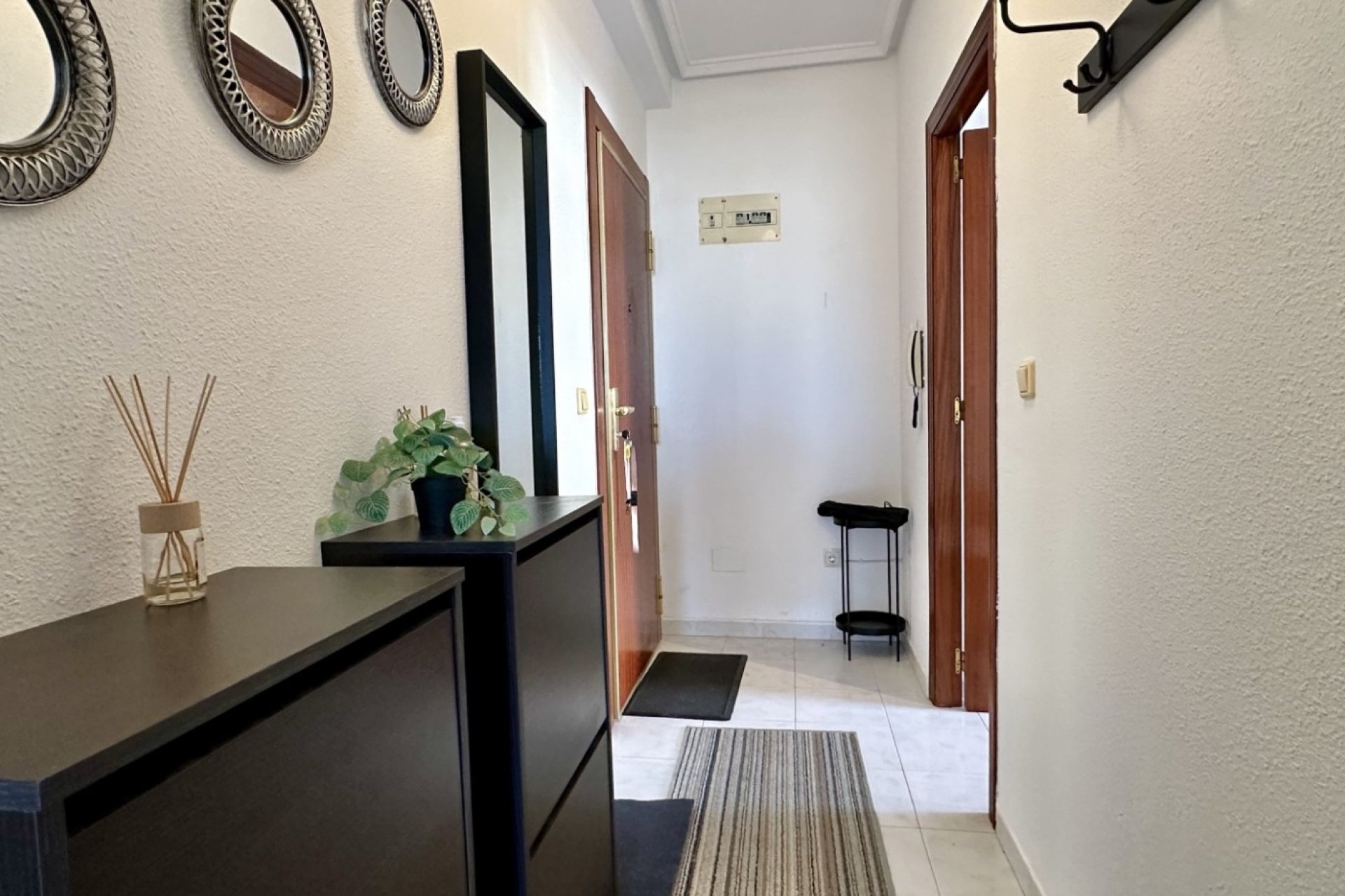 Resale - Apartment / flat -
Torrevieja - Torrevieja - Centre