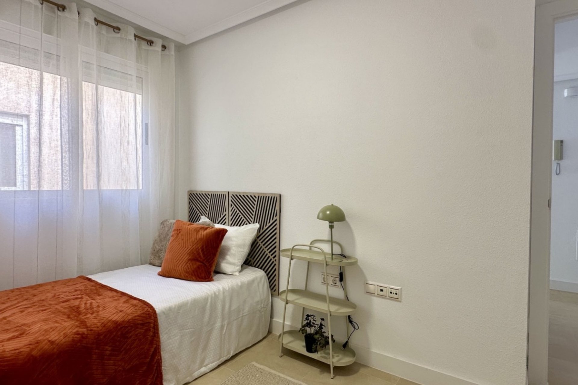 Resale - Apartment / flat -
Torrevieja - Torrevieja - Centre