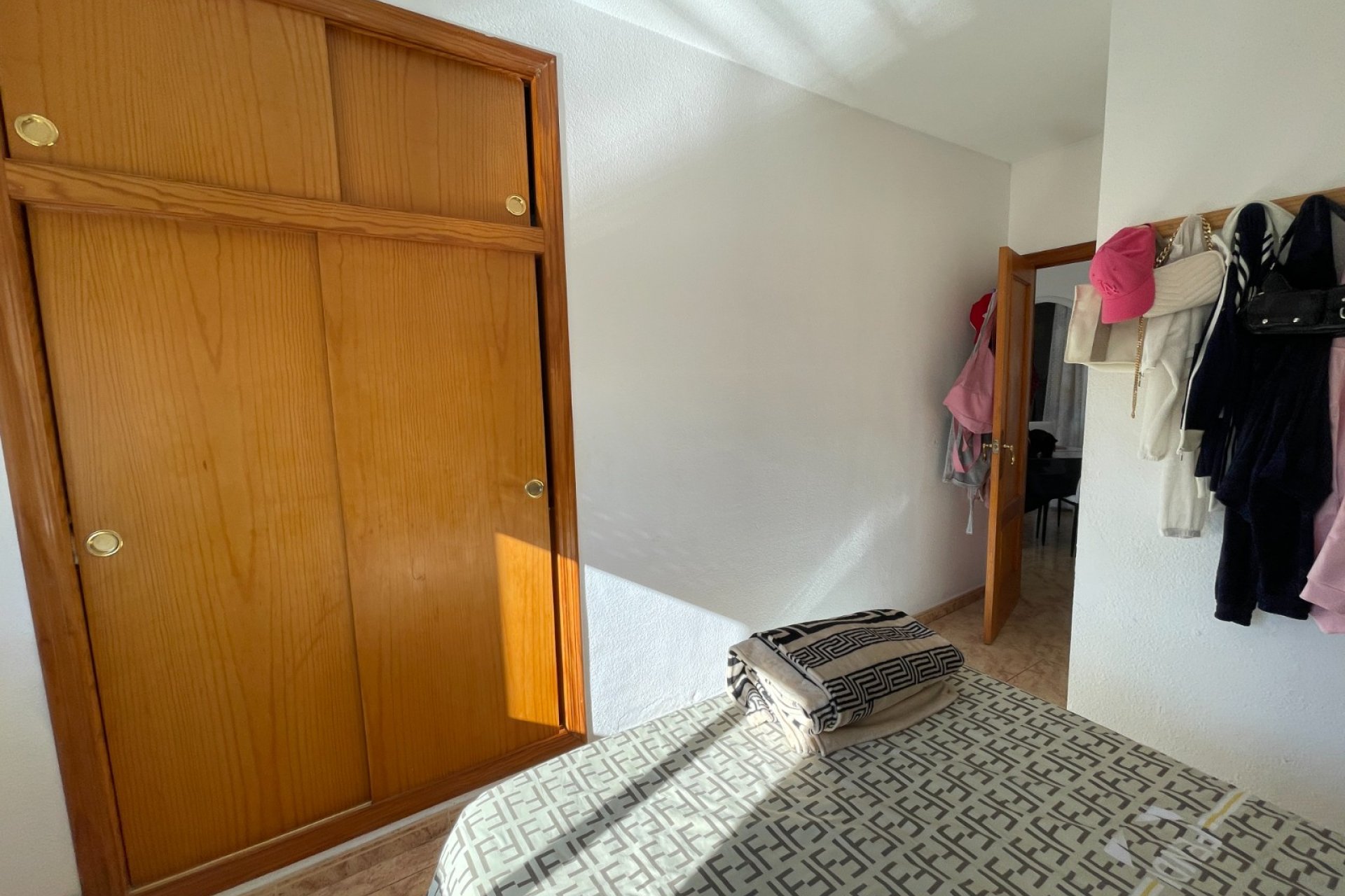 Resale - Apartment / flat -
Torrevieja - Torrevieja - Centre