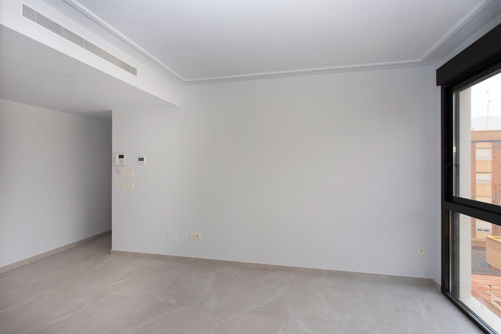 Resale - Apartment / flat -
Torrevieja - Torrevieja - Centre
