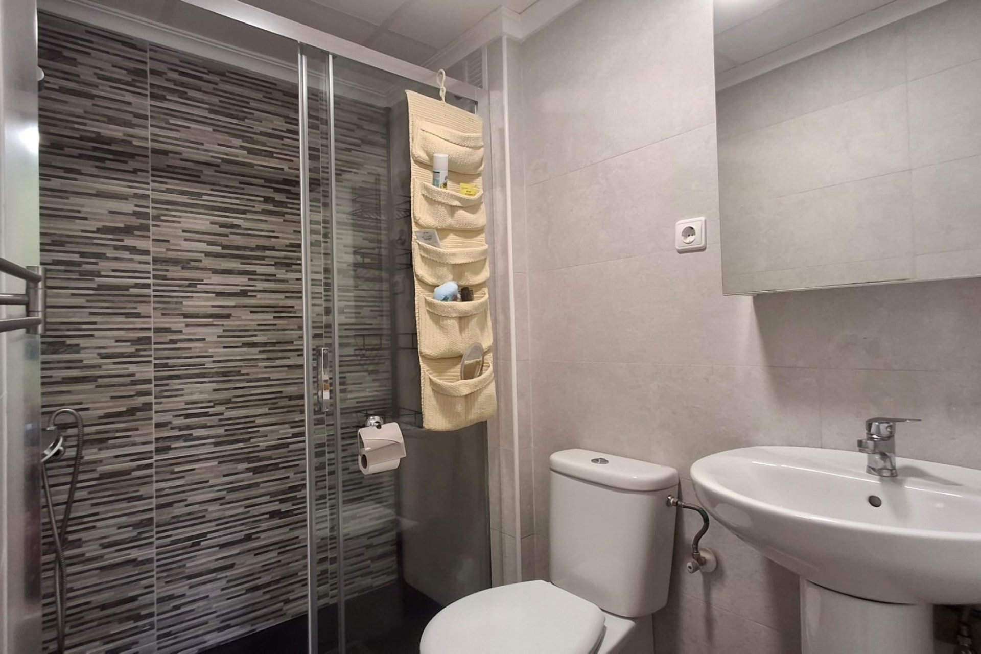 Resale - Apartment / flat -
Torrevieja - Torrevieja - Centre