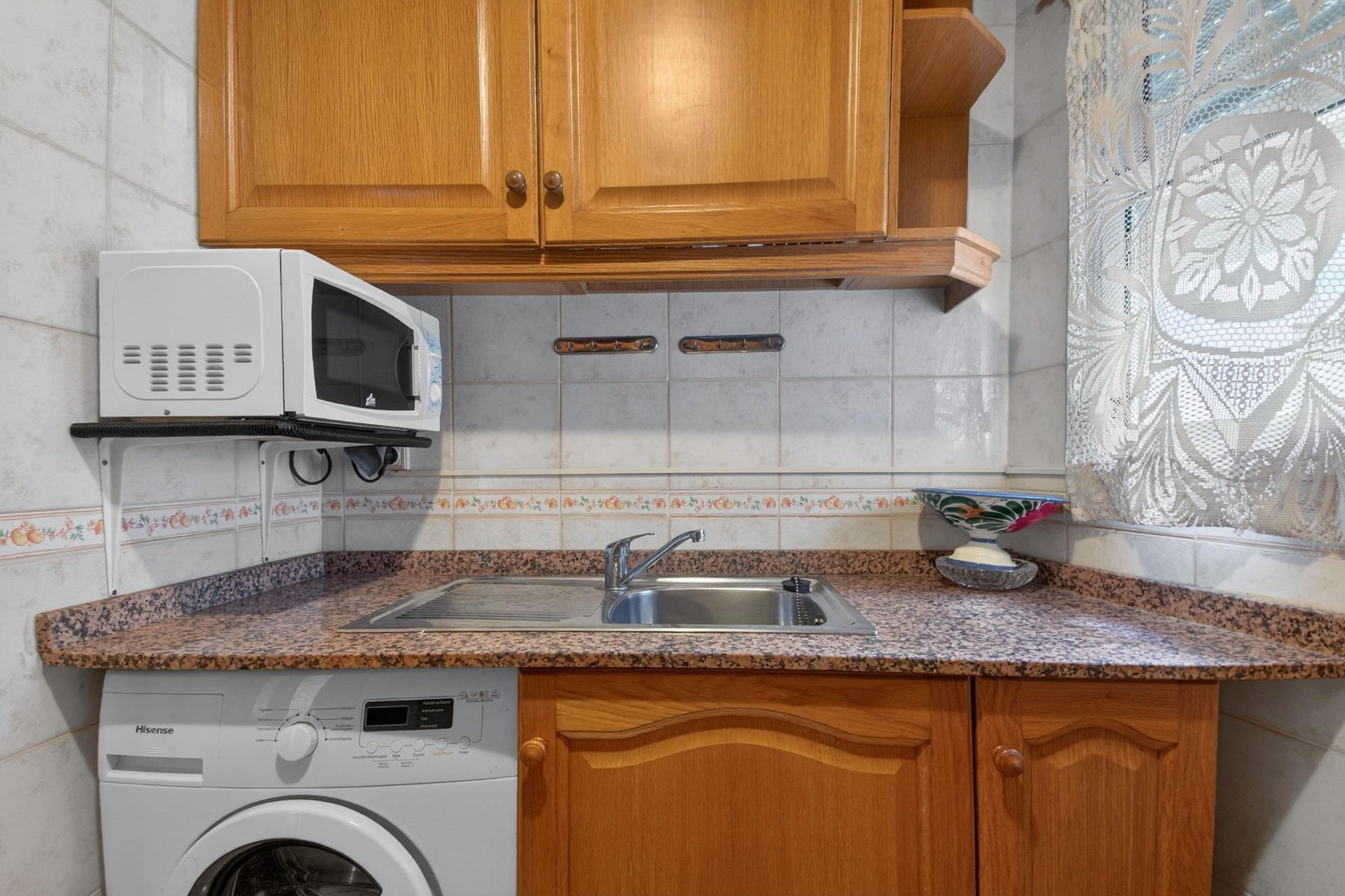 Resale - Apartment / flat -
Torrevieja - Torrevieja - Centre