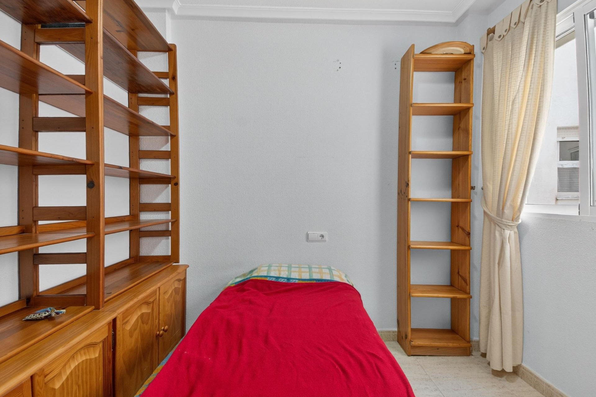 Resale - Apartment / flat -
Torrevieja - Torrevieja - Centre