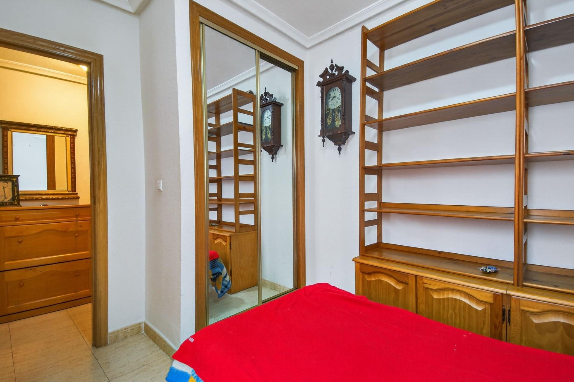 Resale - Apartment / flat -
Torrevieja - Torrevieja - Centre