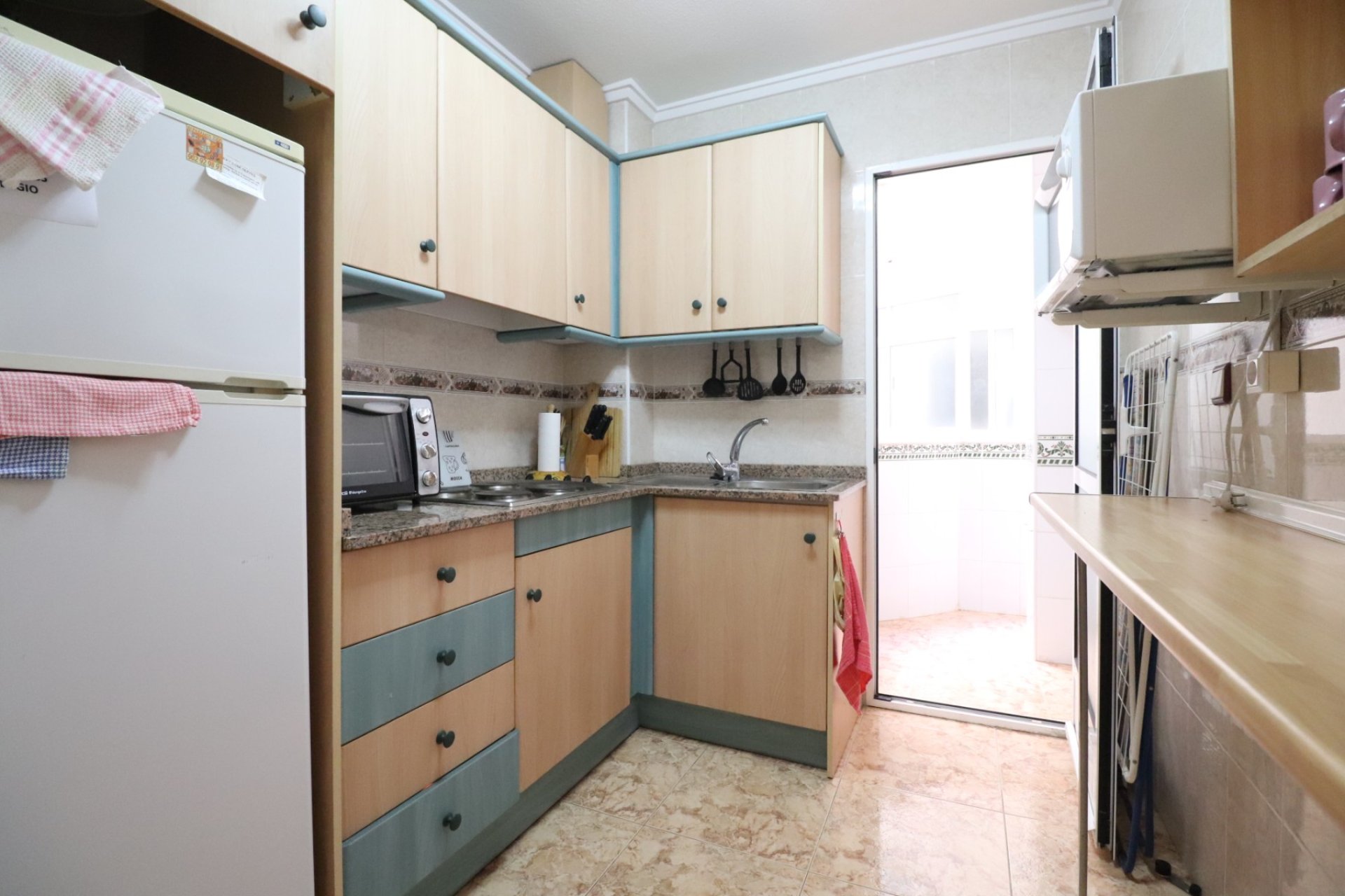 Resale - Apartment / flat -
Torrevieja - Torrevieja - Centre