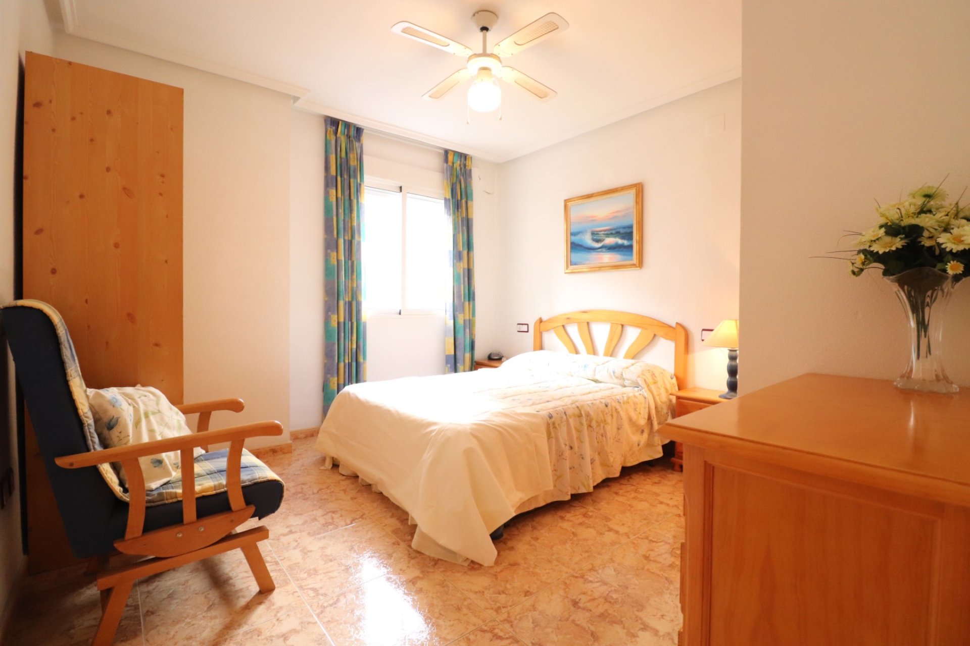 Resale - Apartment / flat -
Torrevieja - Torrevieja - Centre