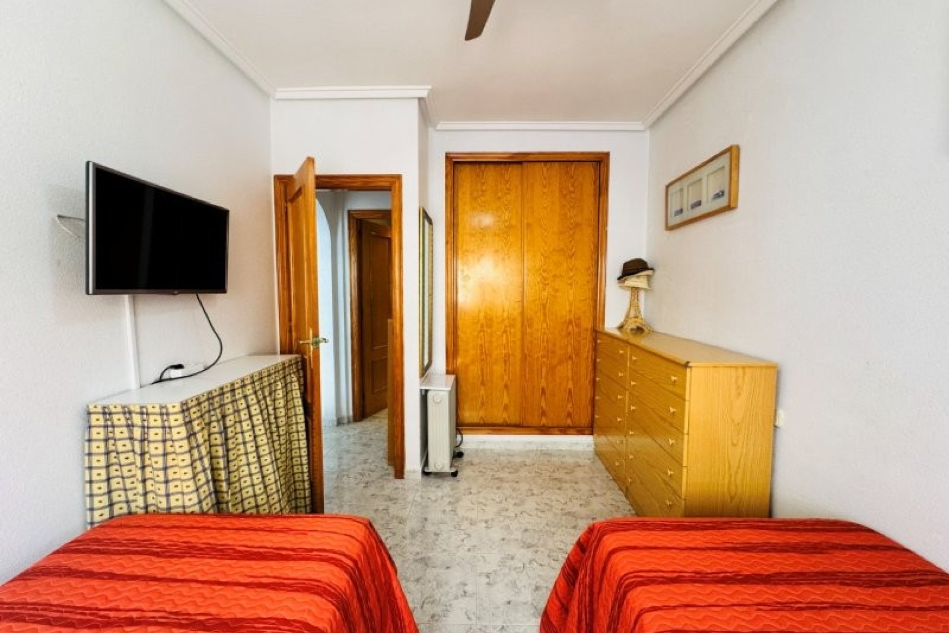 Resale - Apartment / flat -
Torrevieja - Torrevista Playa
