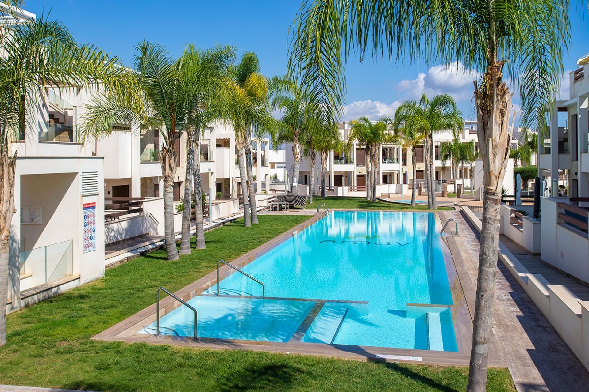 Resale - Apartment / flat -
Torrevieja