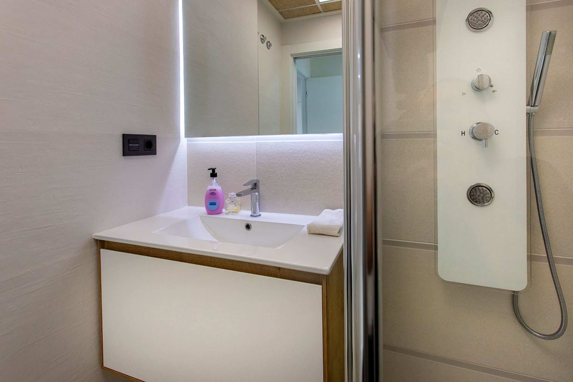 Resale - Apartment / flat -
Torrevieja