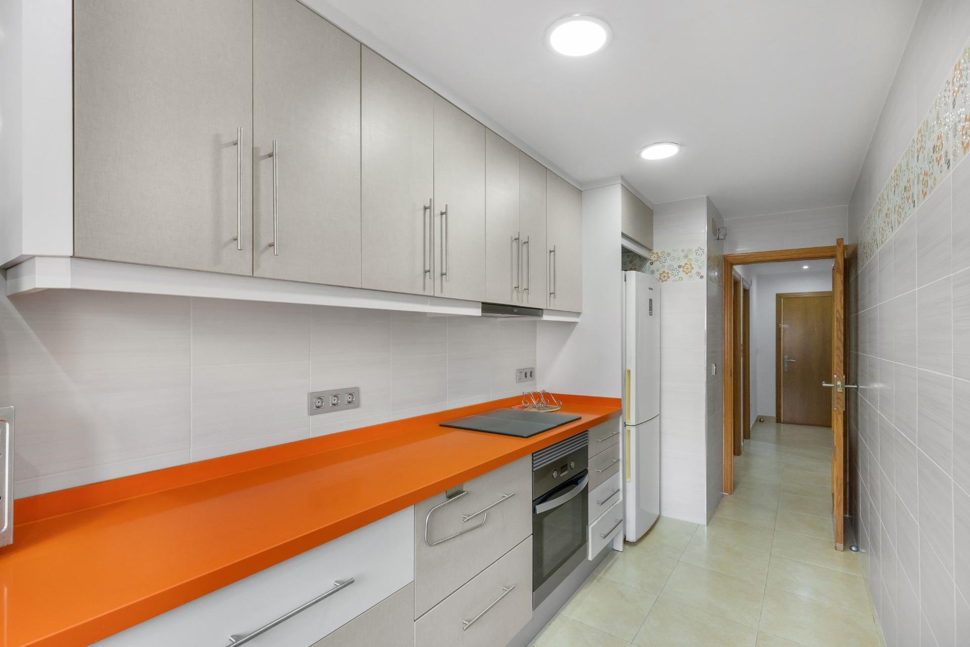 Resale - Apartment / flat -
Torrevieja