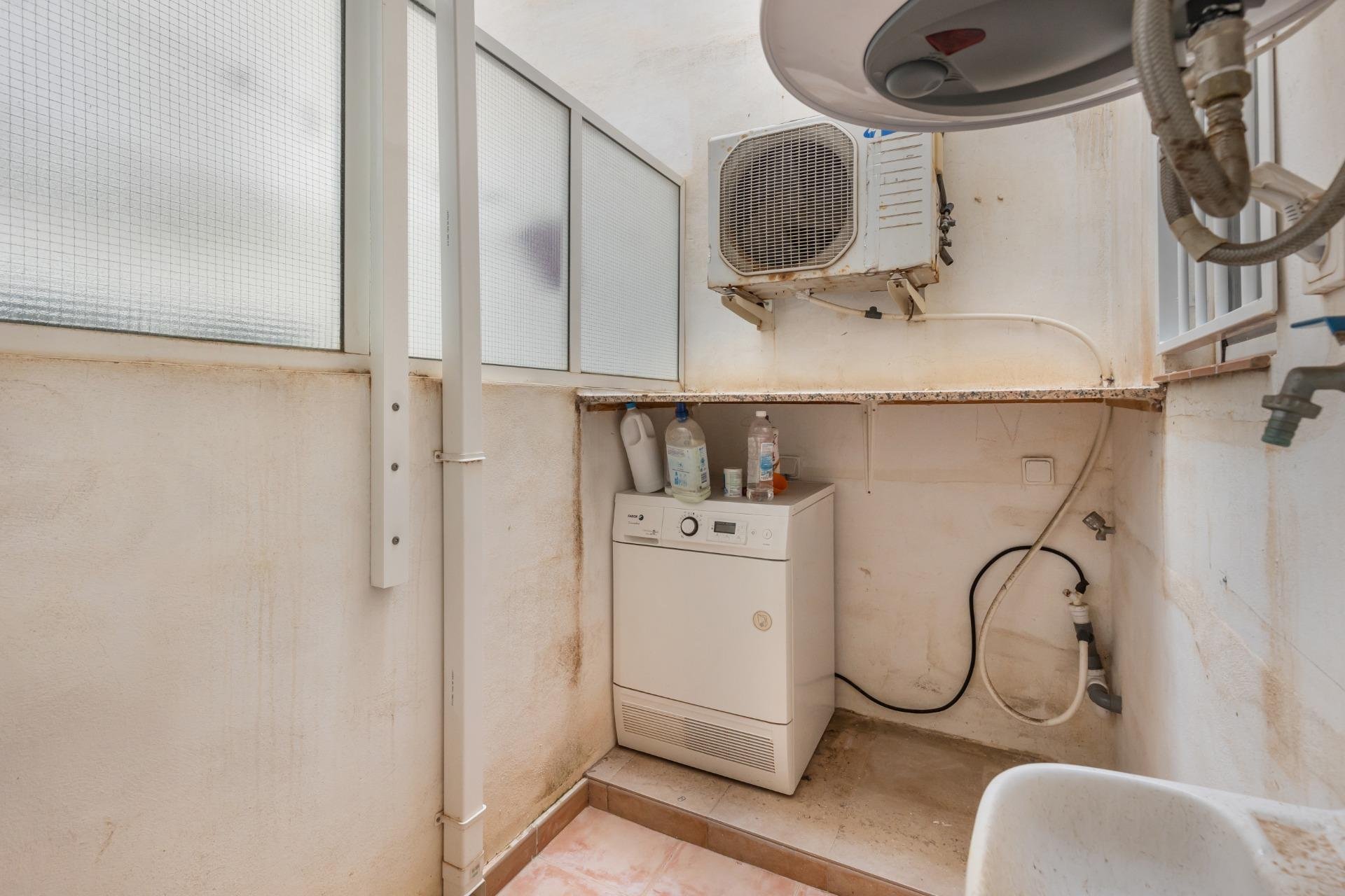 Resale - Apartment / flat -
Torrevieja