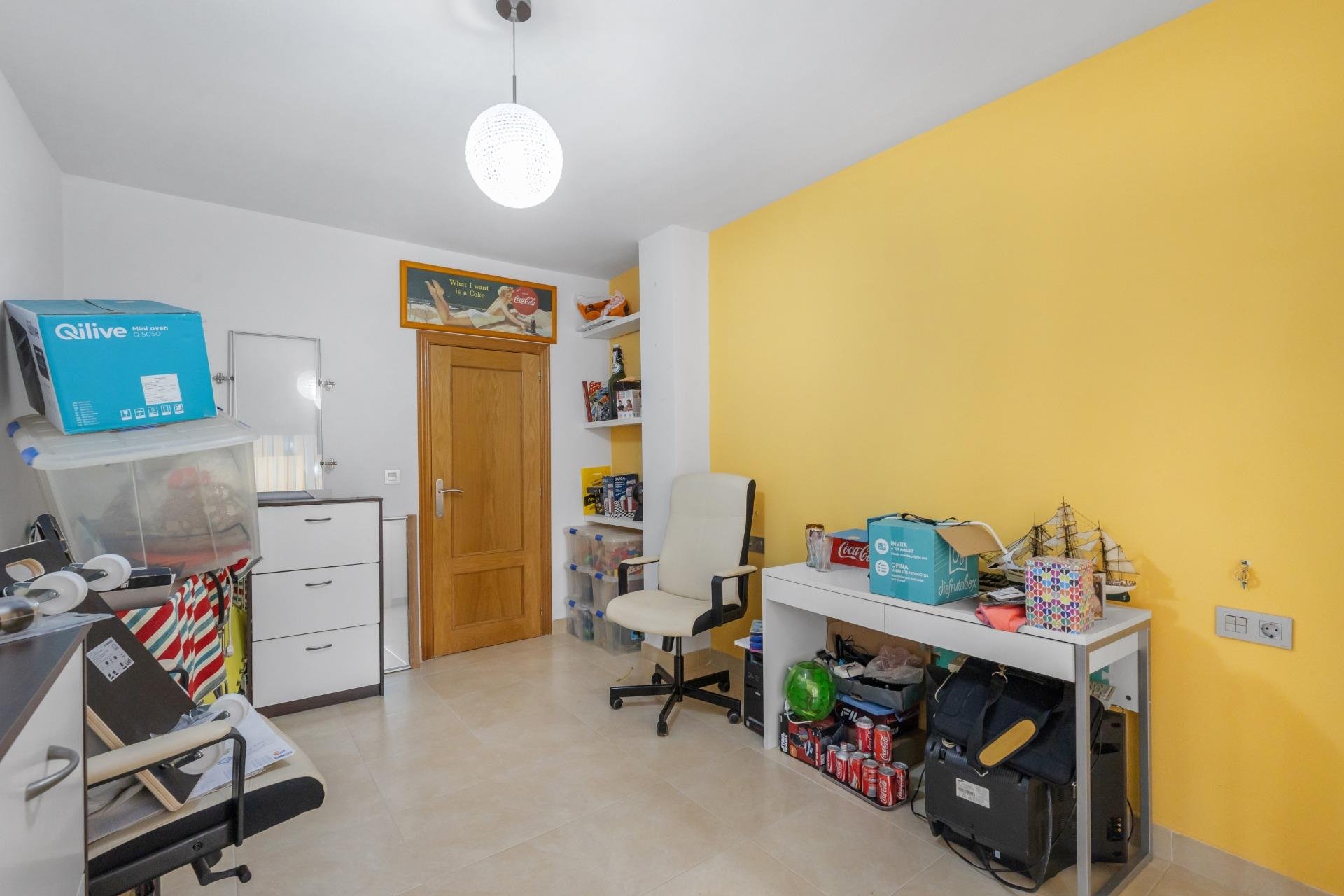 Resale - Apartment / flat -
Torrevieja