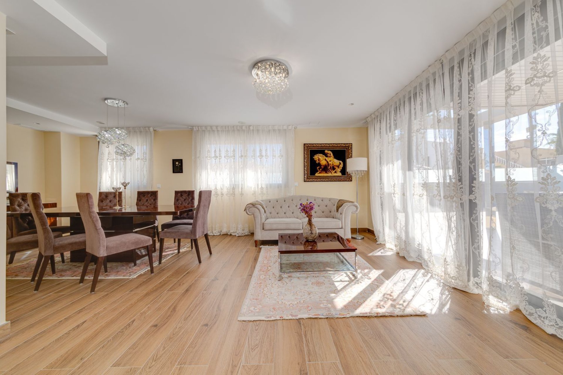 Resale - Apartment / flat -
Torrevieja