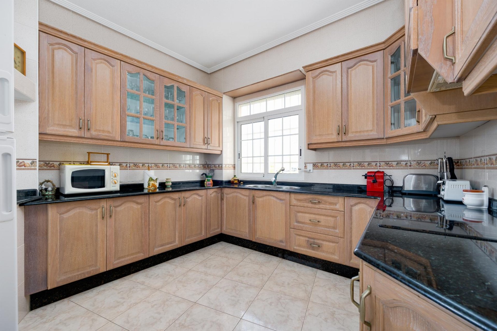 Resale - Apartment / flat -
Torrevieja