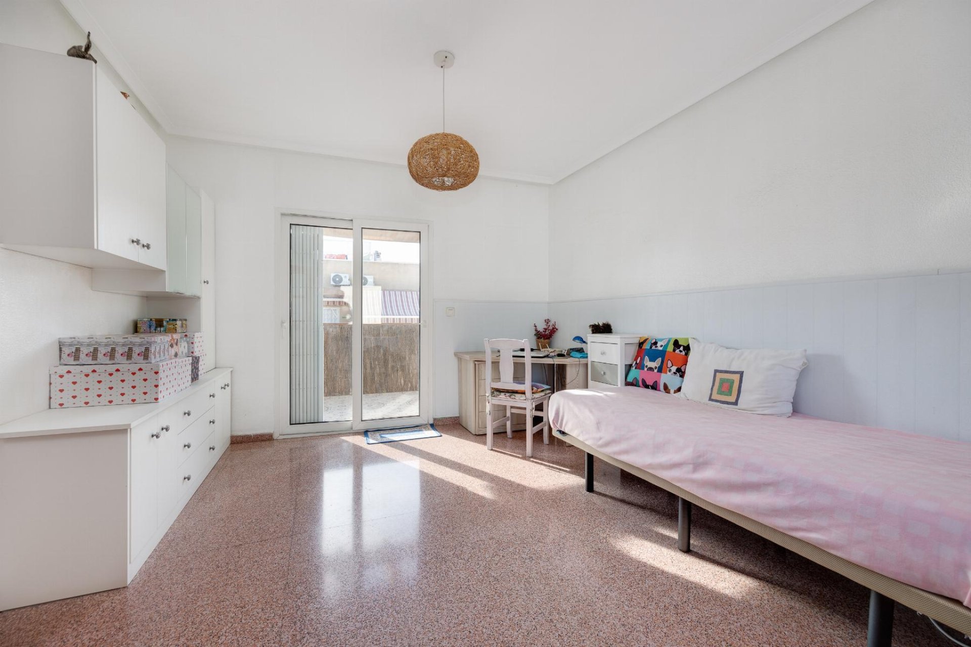 Resale - Apartment / flat -
Torrevieja