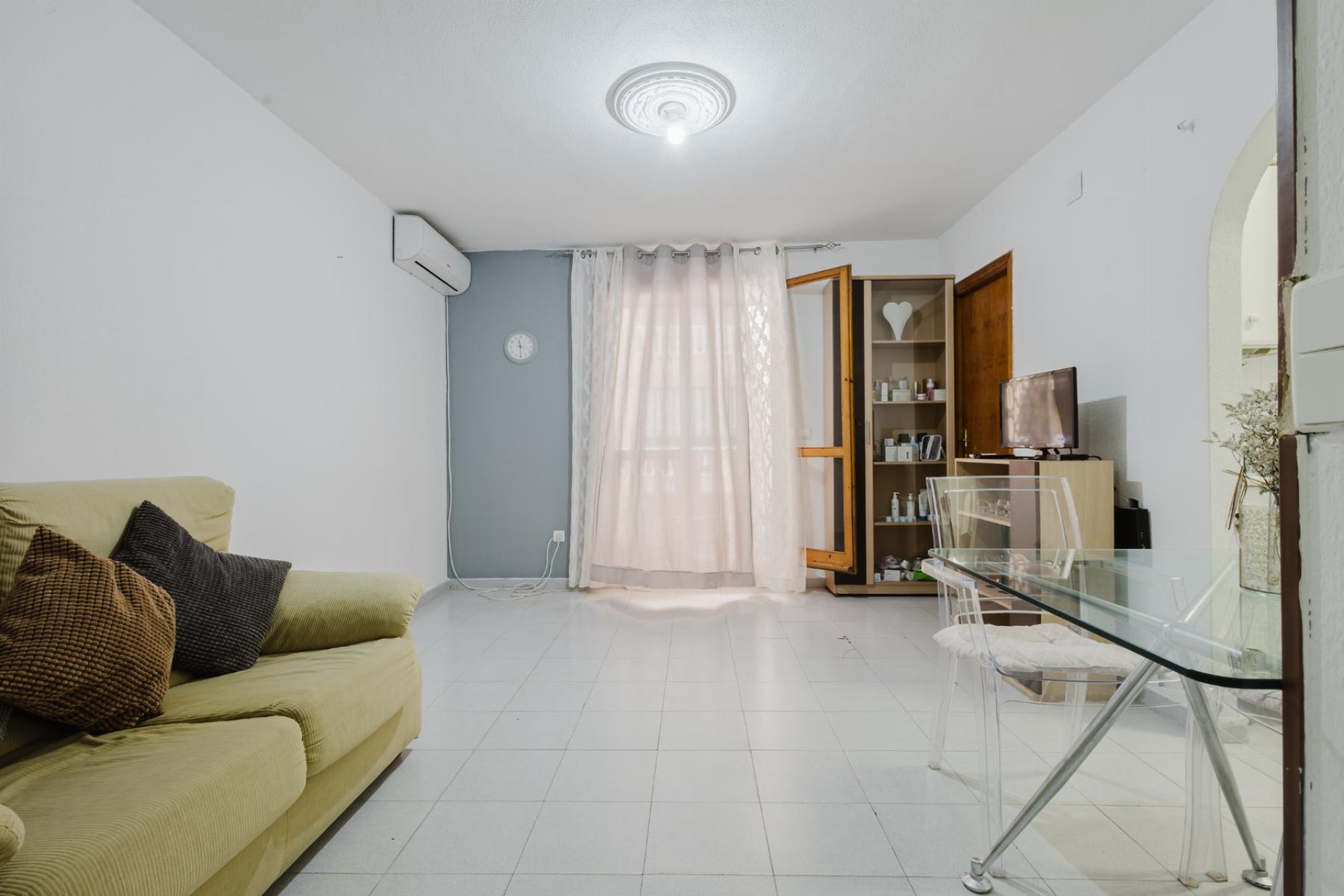 Resale - Apartment / flat -
Torrevieja
