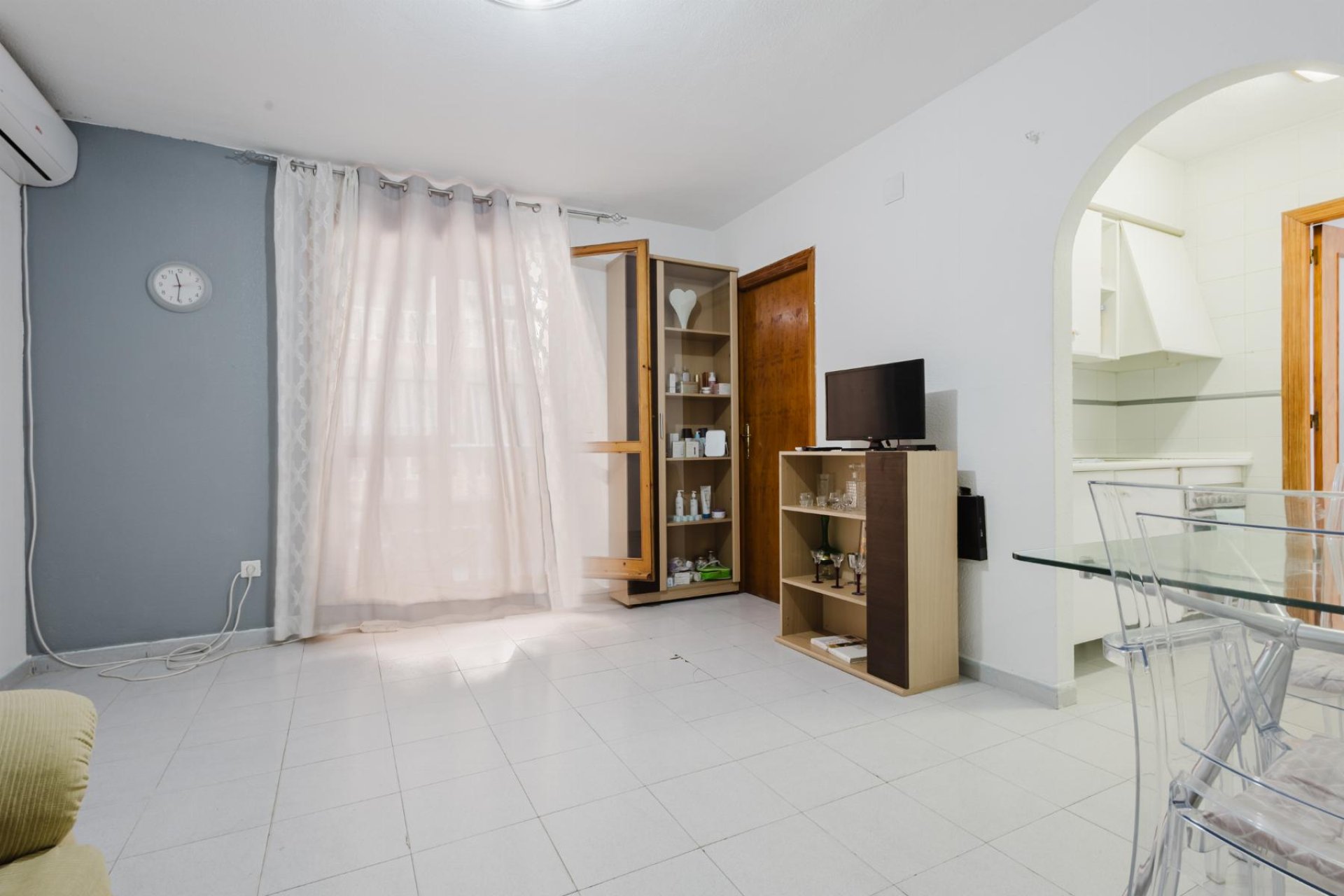 Resale - Apartment / flat -
Torrevieja