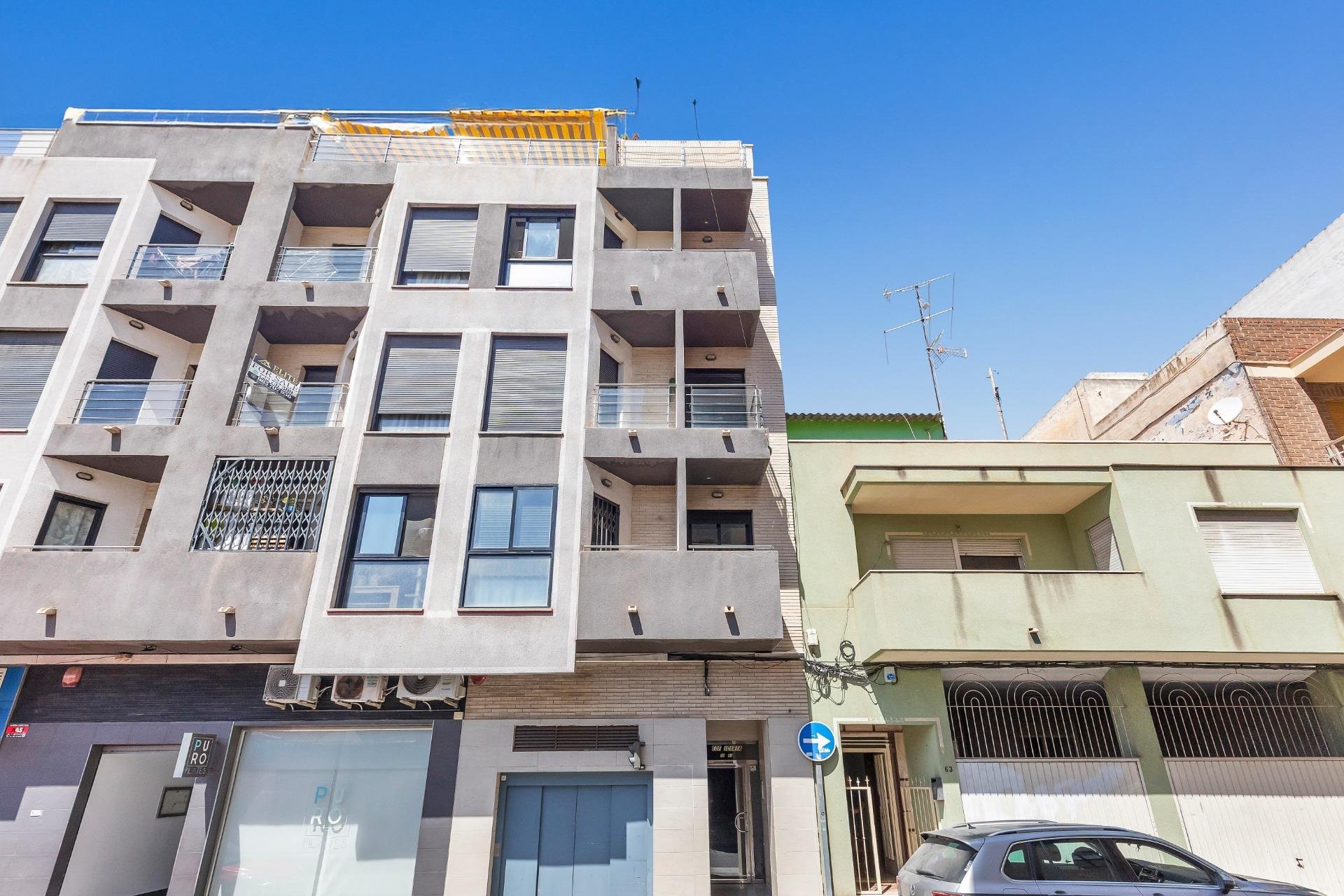 Resale - Apartment / flat -
Torrevieja